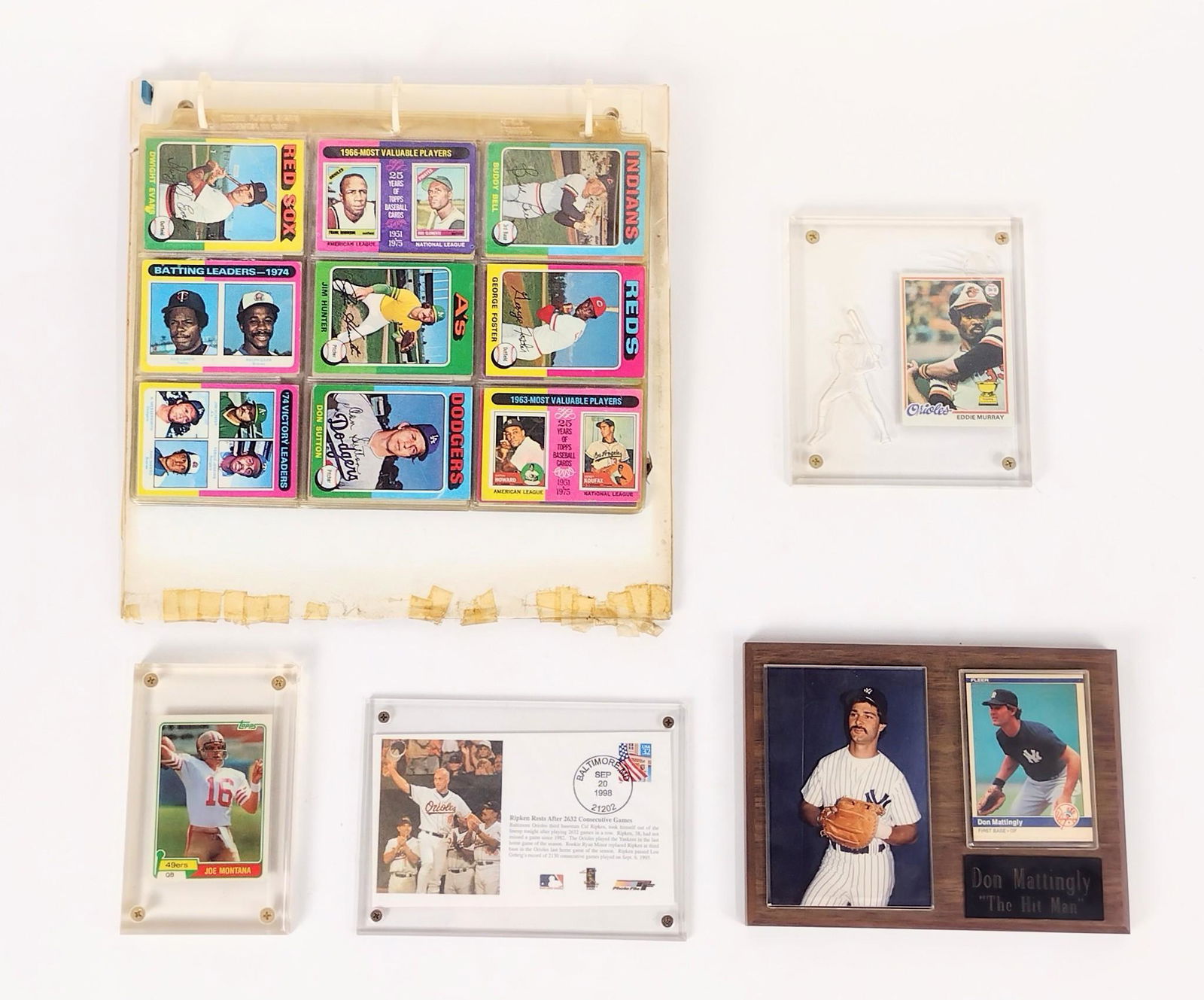 Grouping Baseball Cards and Football Cards incl Joe Montana (1 of 6)