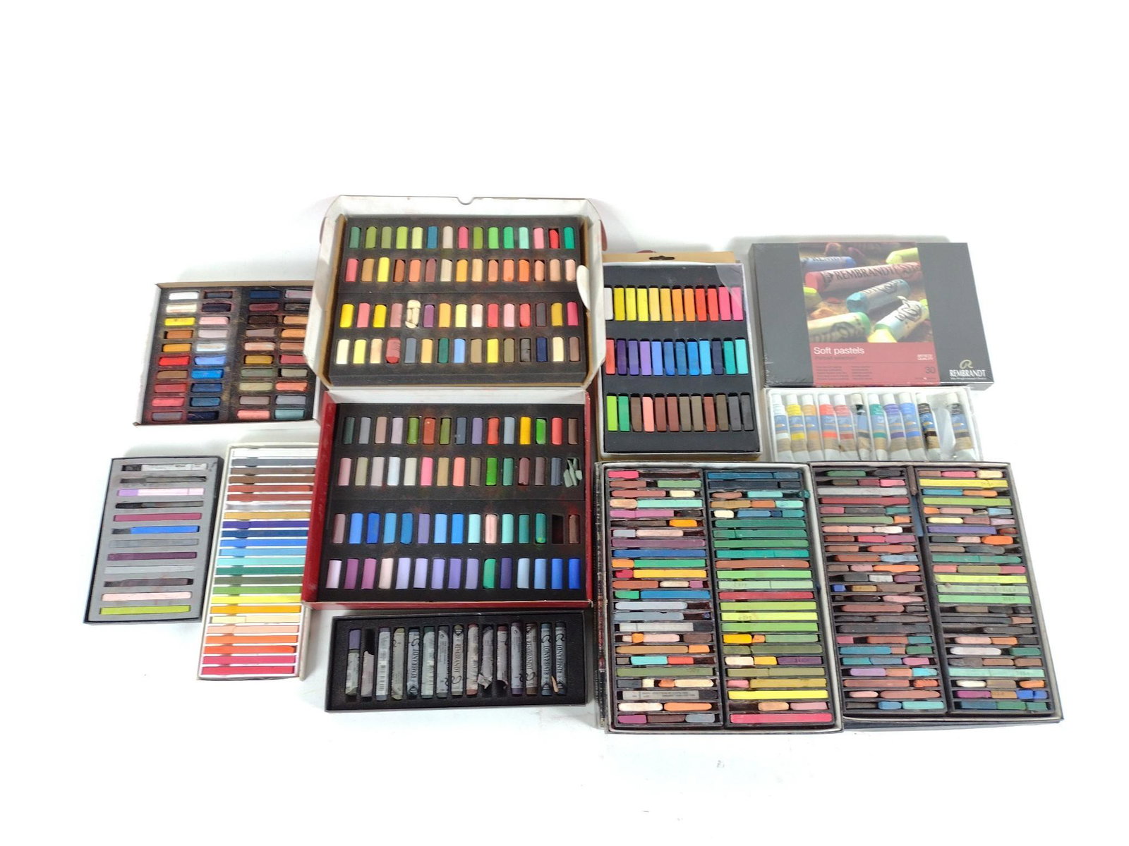 Grouping Pastel Art Sets: One factory sealed. BC IMPORTANT: Before bidding, please read the terms and conditions. When you registered for the auction you agreed to these terms and will be required to comply with them.