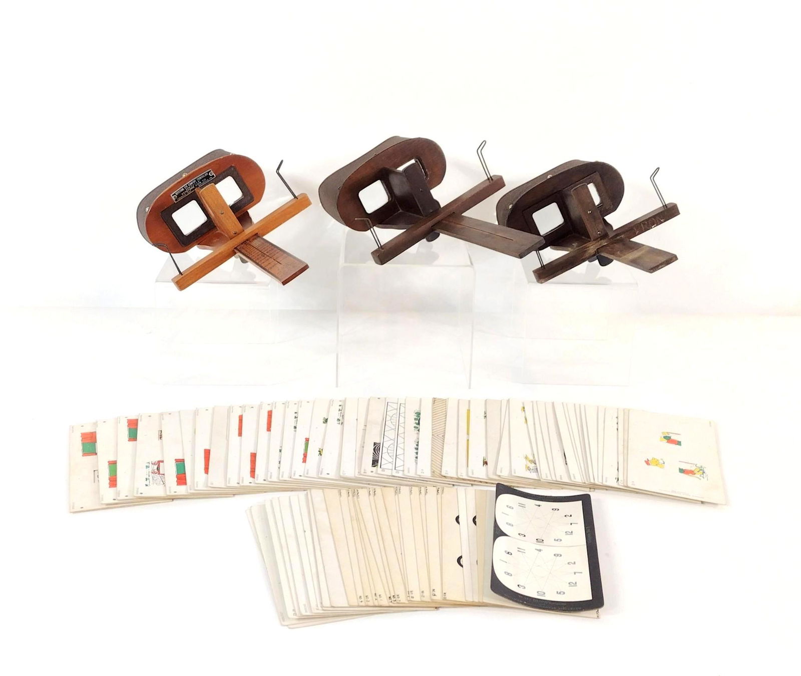 Opticians Stereo Cards with 3 Viewers (1 of 13)