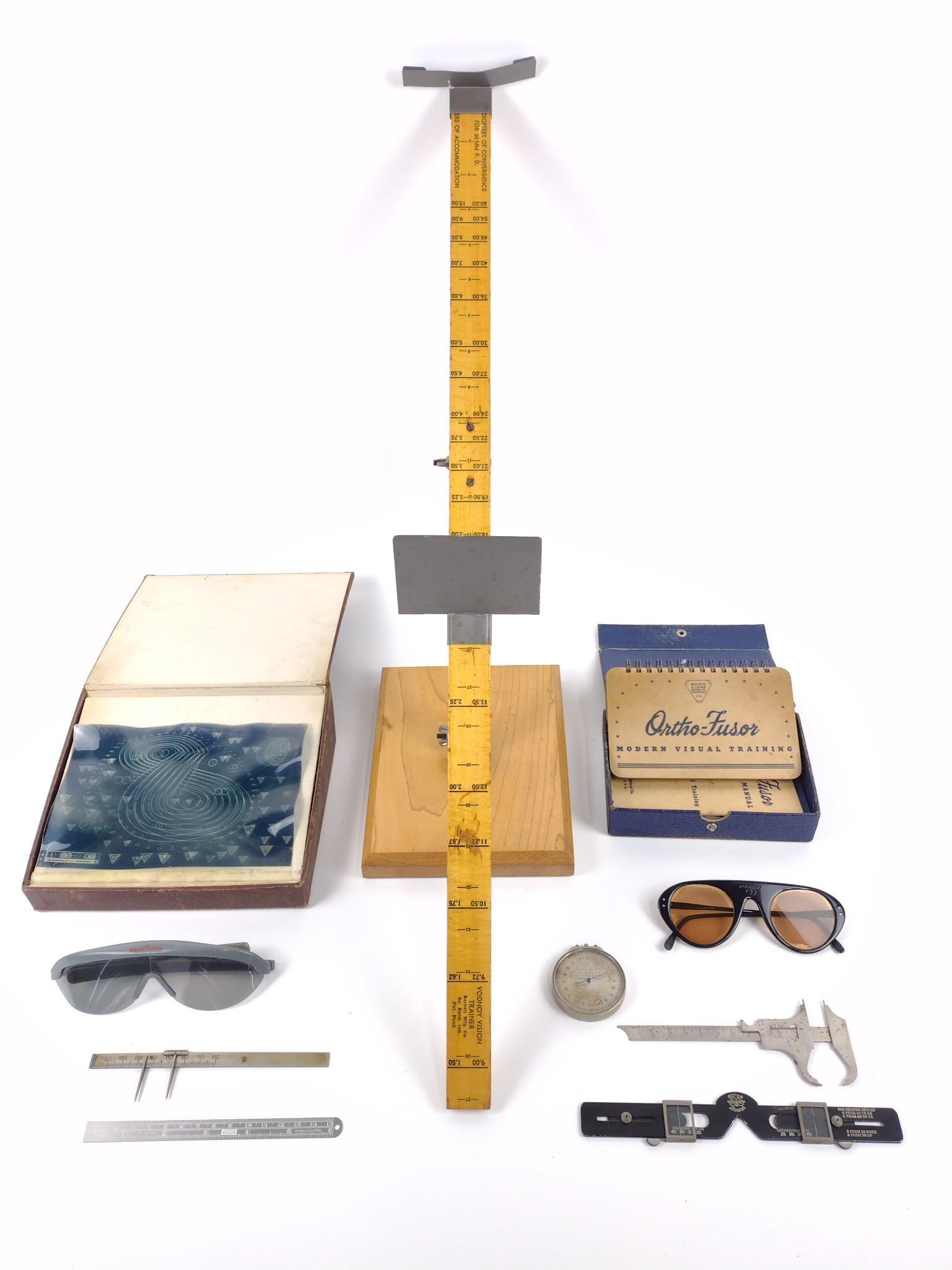 8 Vision Training & Eye Measuring Tools Incl Bausch & Lomb (1 of 10)