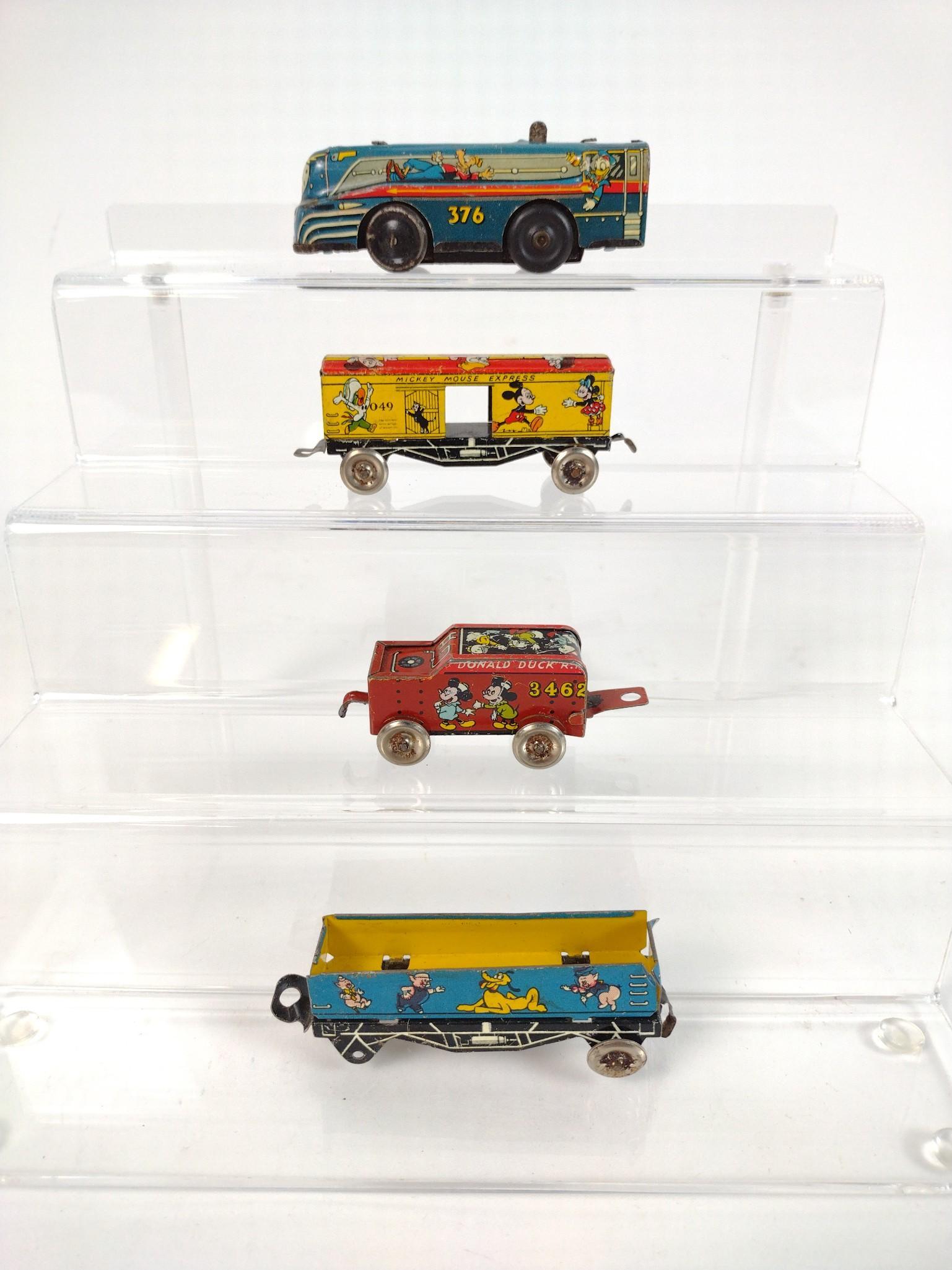 4 Disney Marx Tin Litho Train (1 of 3)