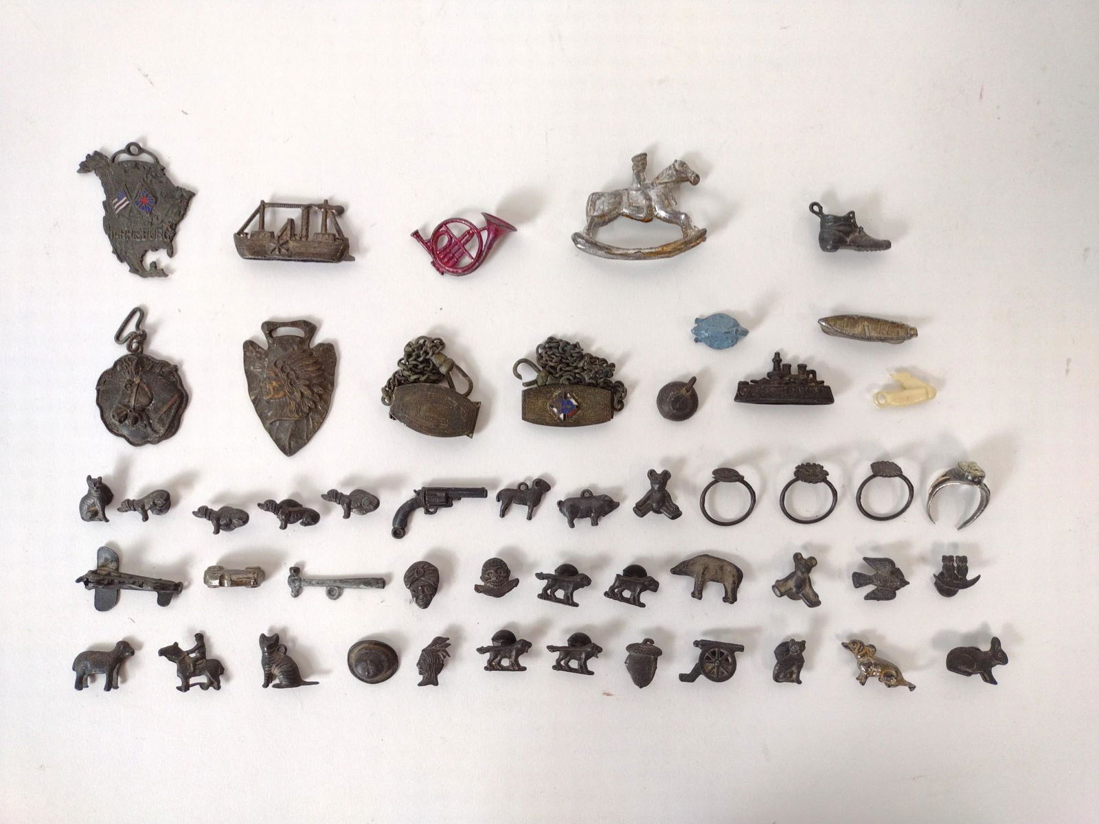 48 Grouping Cracker Jacks and Medallion (1 of 7)