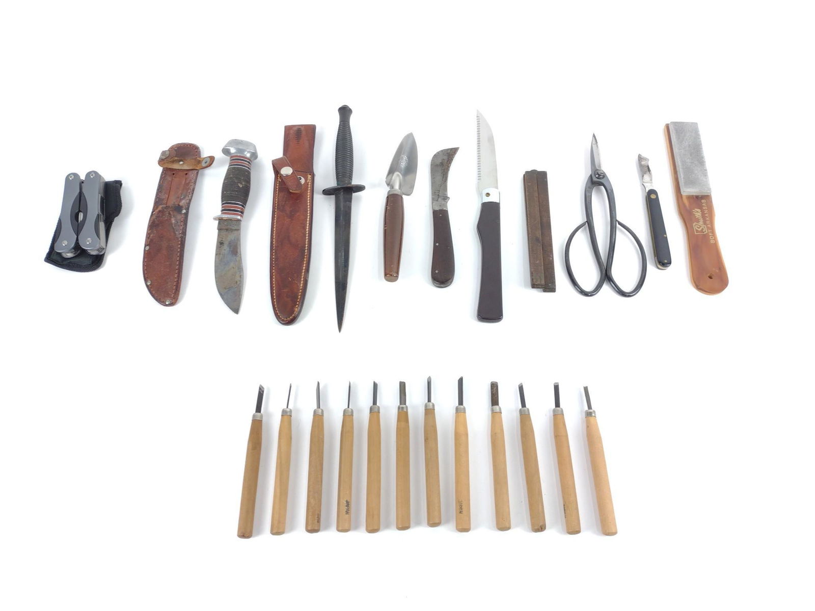 22 Tools Incl Carvings & Trimming (1 of 5)