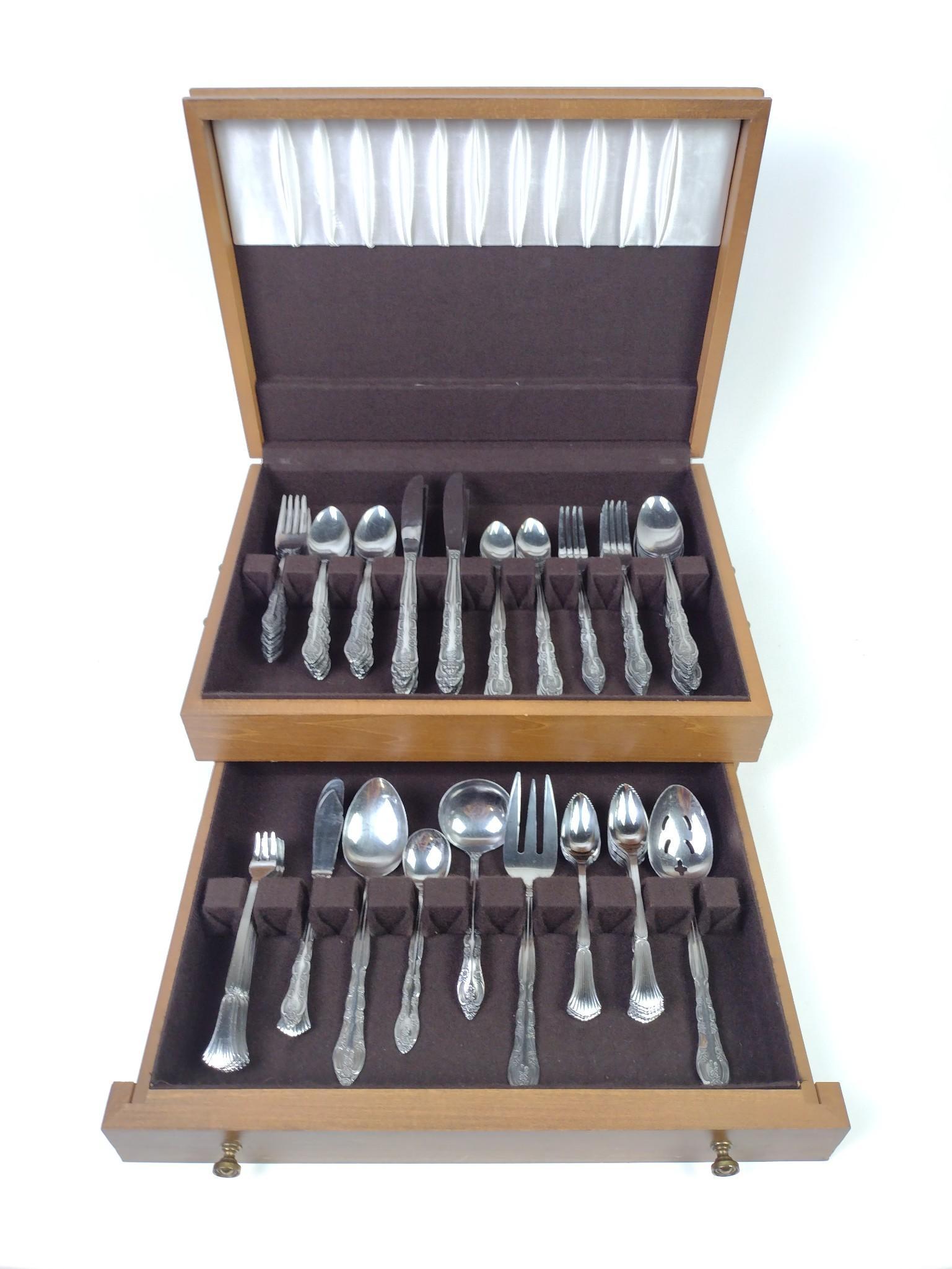 113 Pcs Natland Stainless Flatware in Chest (1 of 4)