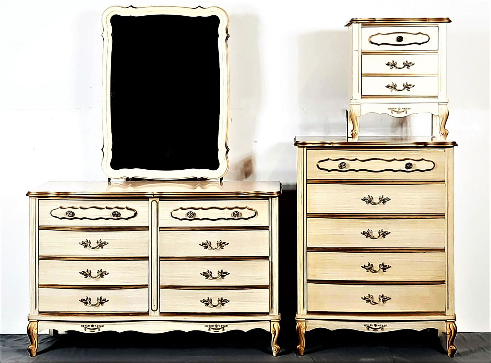 3 Pc White and Gold Bedroom Set (1 of 1)