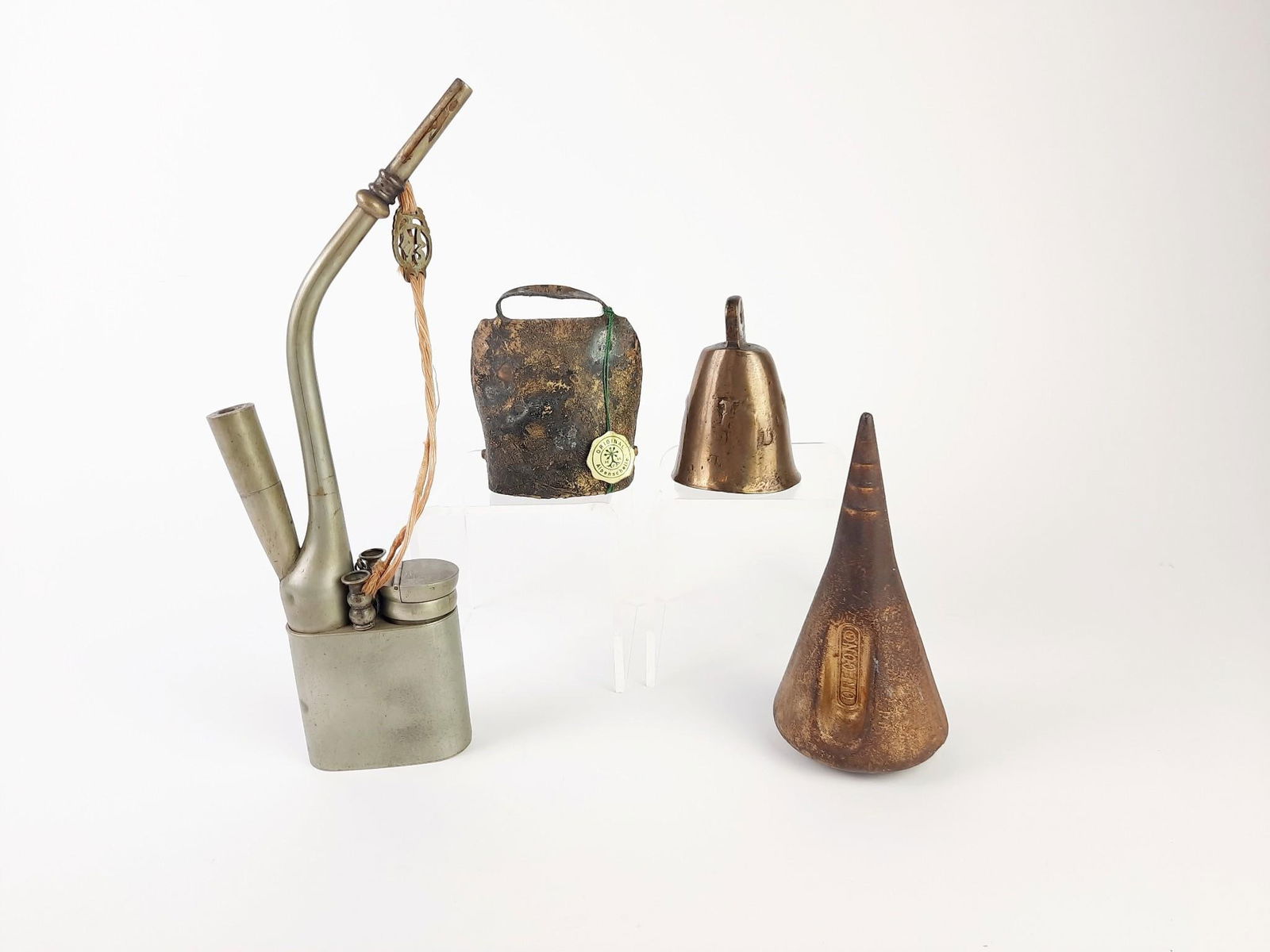 4 Pcs incl Opium Pipe, Bells and Weight (1 of 3)