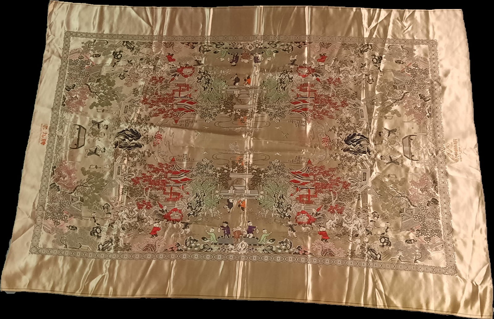 Asian Silk Table Cloth (1 of 11)