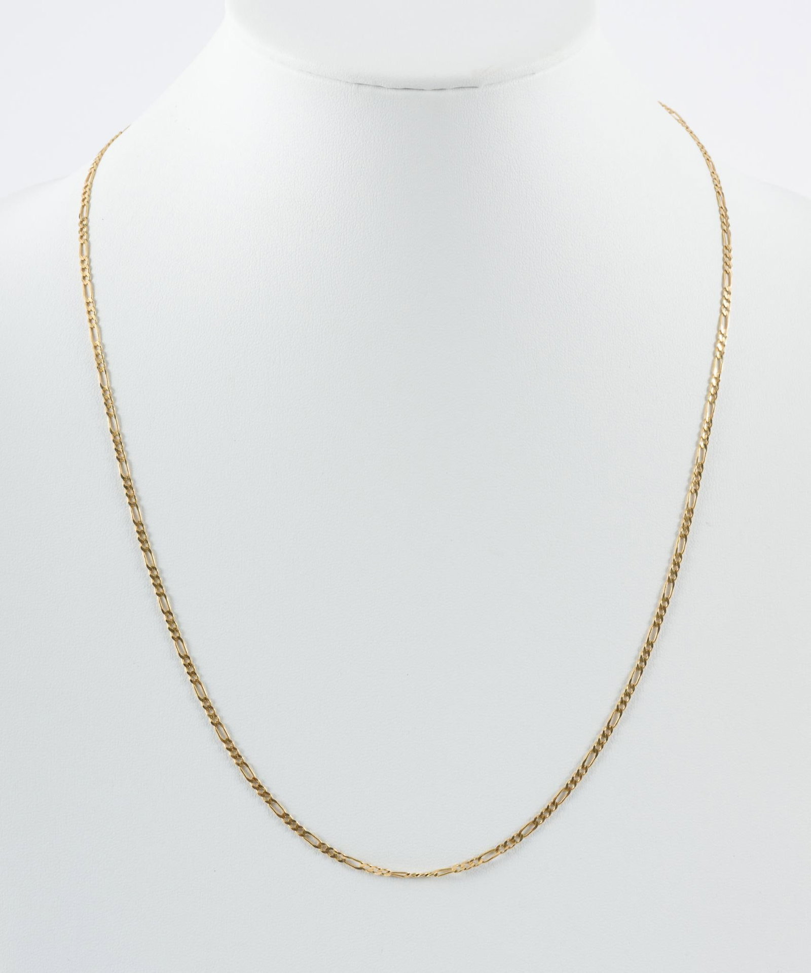 14k Gold Chain Necklace: Marked 14k. 24" long. 3.5 total dwt/5.4 g. AJ.