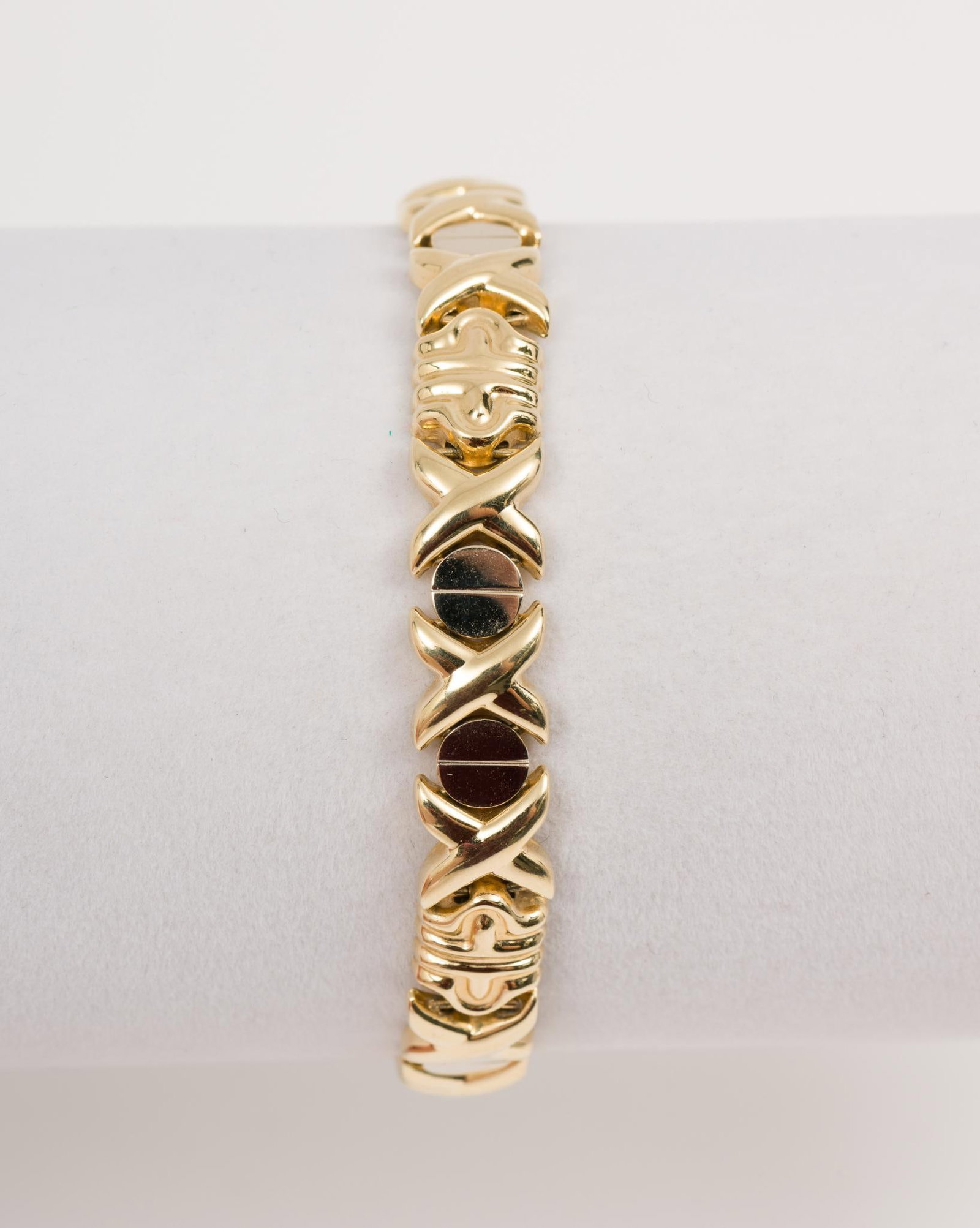 14k Gold Mexico X and O Bracelet: Marked 14k and Mexico. 7" long. 9.0 dwt/14 g. AJ.