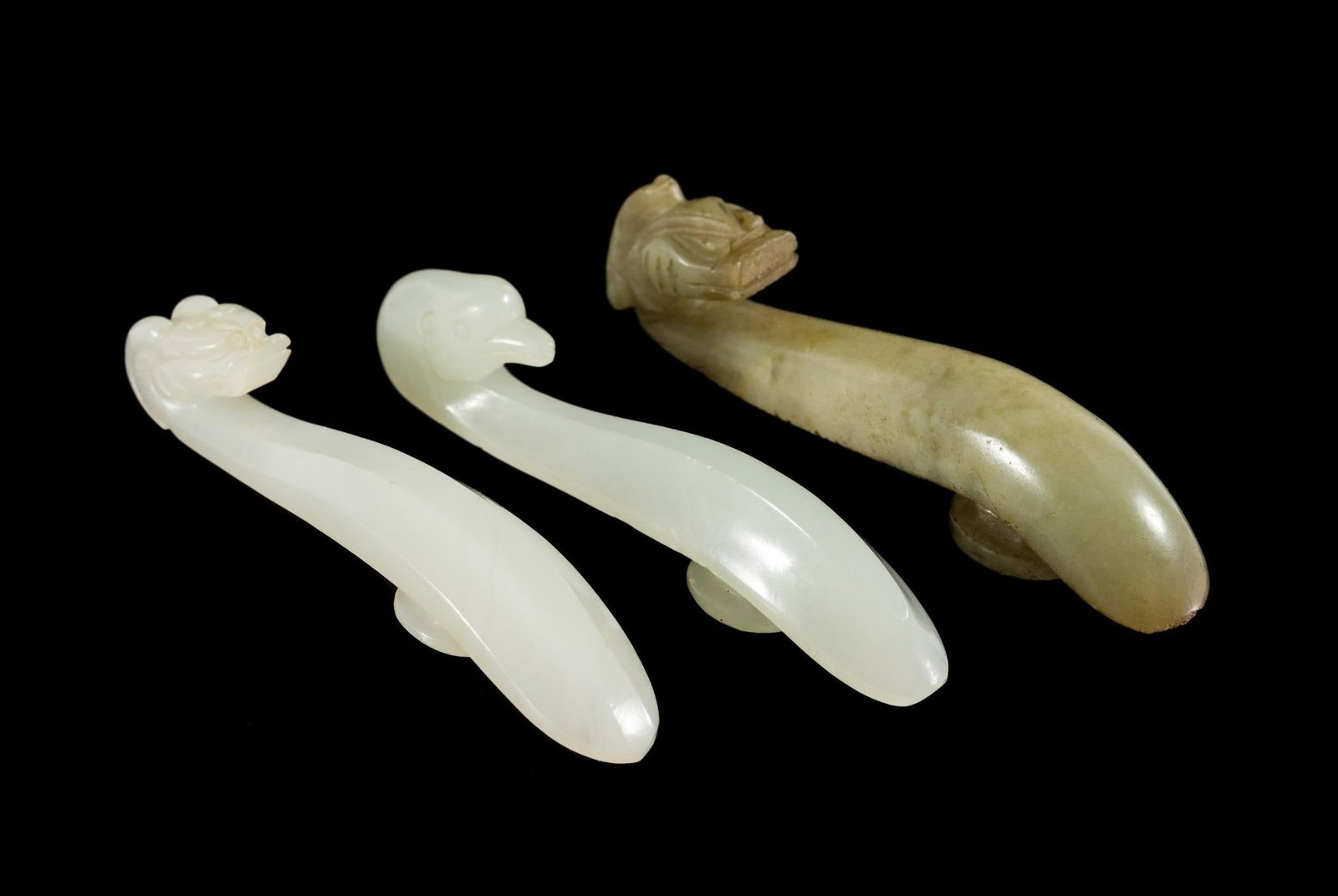 3 Celadon Jade Qing Dynasty (1636-1912) Belt Hooks (1 of 13)