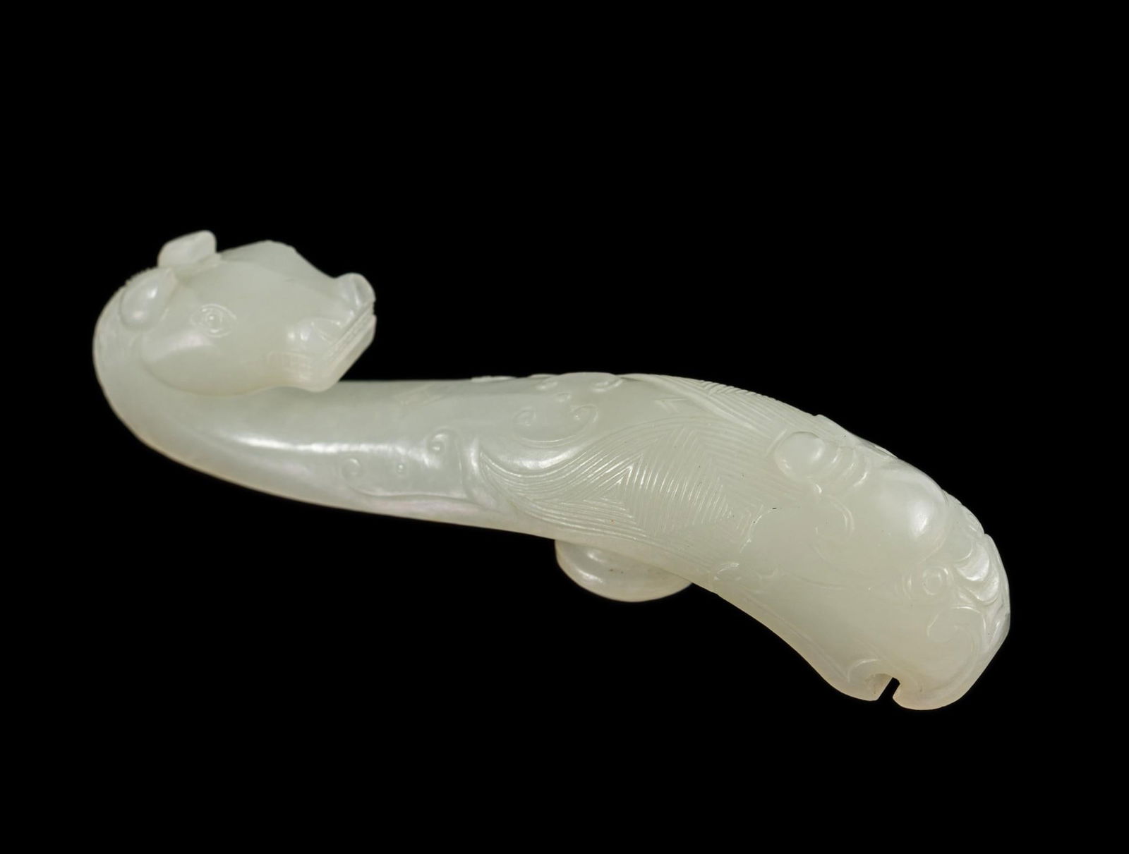 Qing Dynasty (1636-1912) Celadon White Jade Belt Hook with Cicada and Dragon (1 of 8)