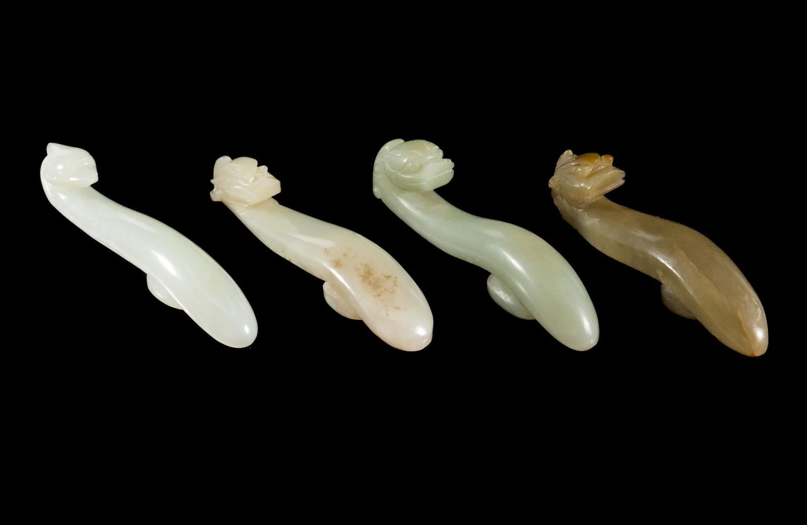 4 Qing Dynasty (1636-1912) Jade Belt Hooks (1 of 18)
