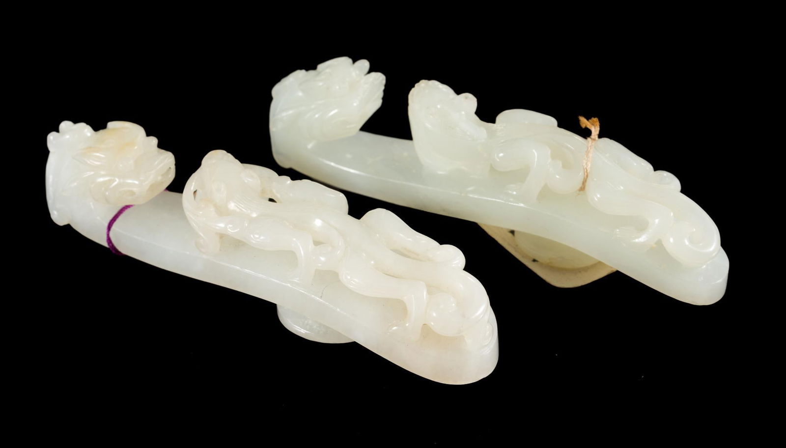 2 Qing Dynasty (1636-1912) Celadon White Jade Belt Hooks (1 of 11)