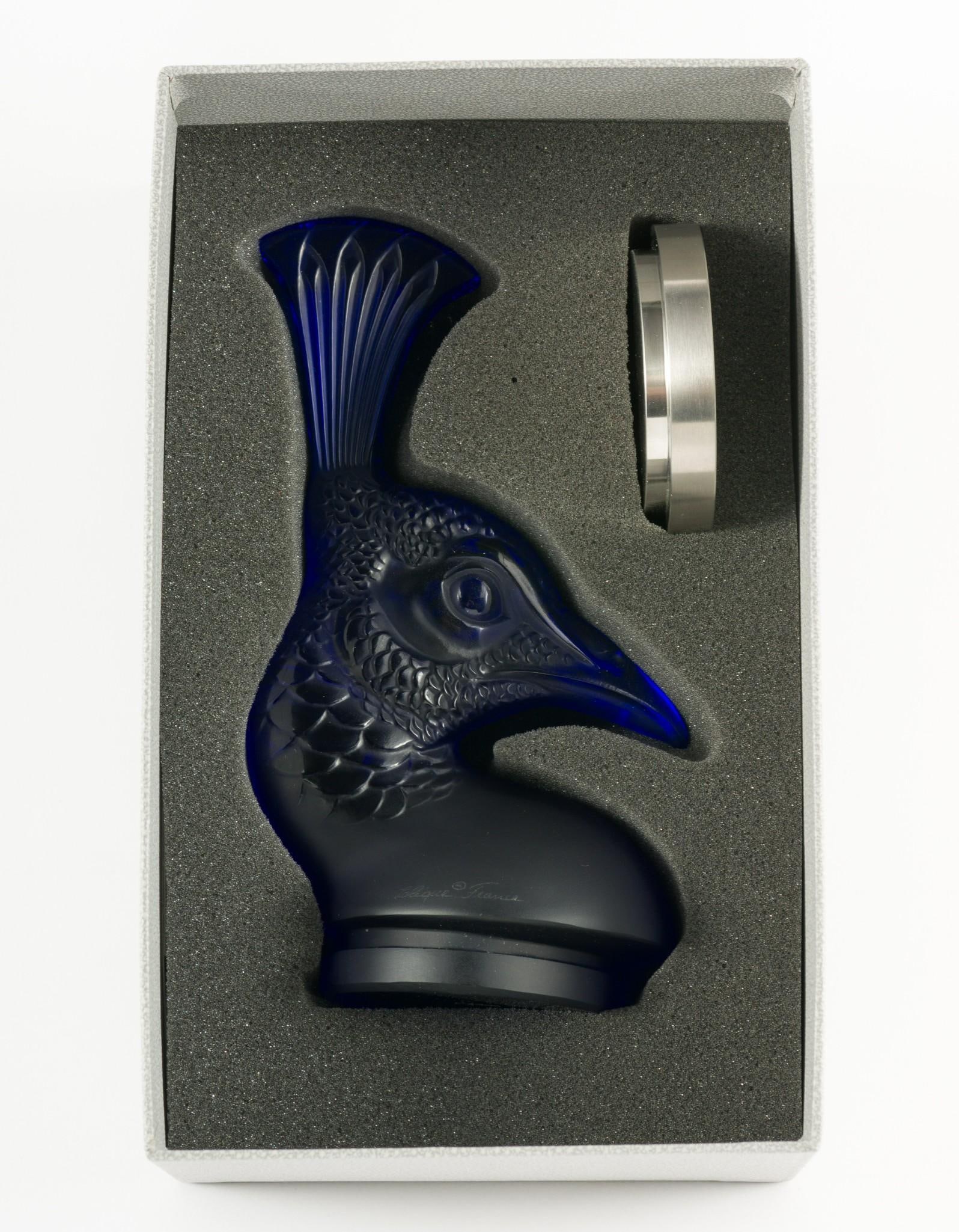 Lalique Blue Tete de Paon Peacock Paperweight w/ Original Box (1 of 5)
