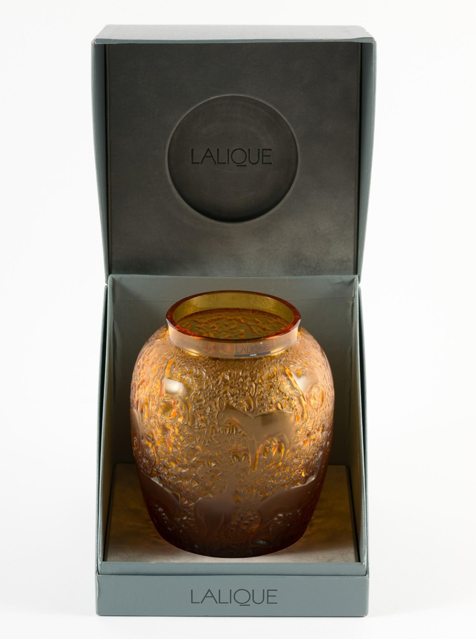 Lalique Amber Biches Vase (1 of 6)