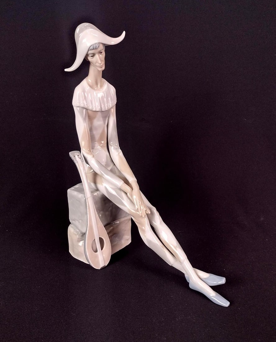 Lladro "Sad Harlequin" Figurine (1 of 4)