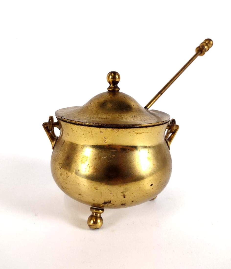 Antique Brass Fire Starter (1 of 4)