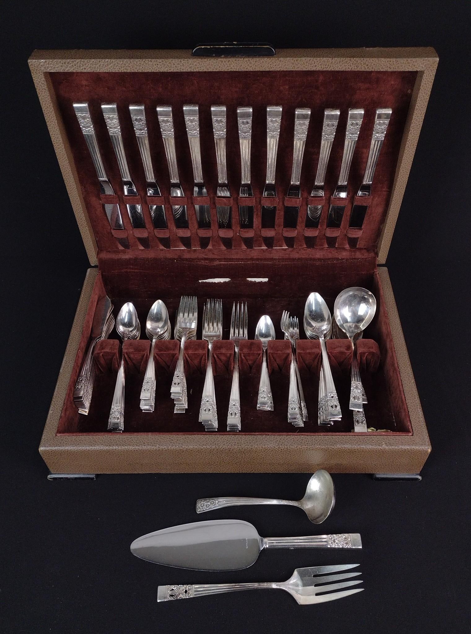 109 Pc Community Flatware Set (1 of 5)