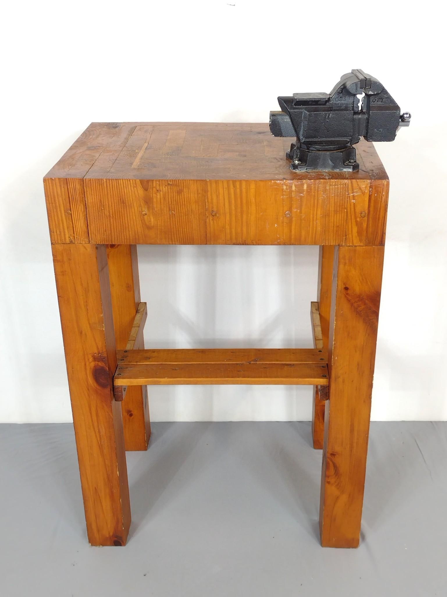 Work Bench With Craftsman 4-1/2" Vice (1 of 6)