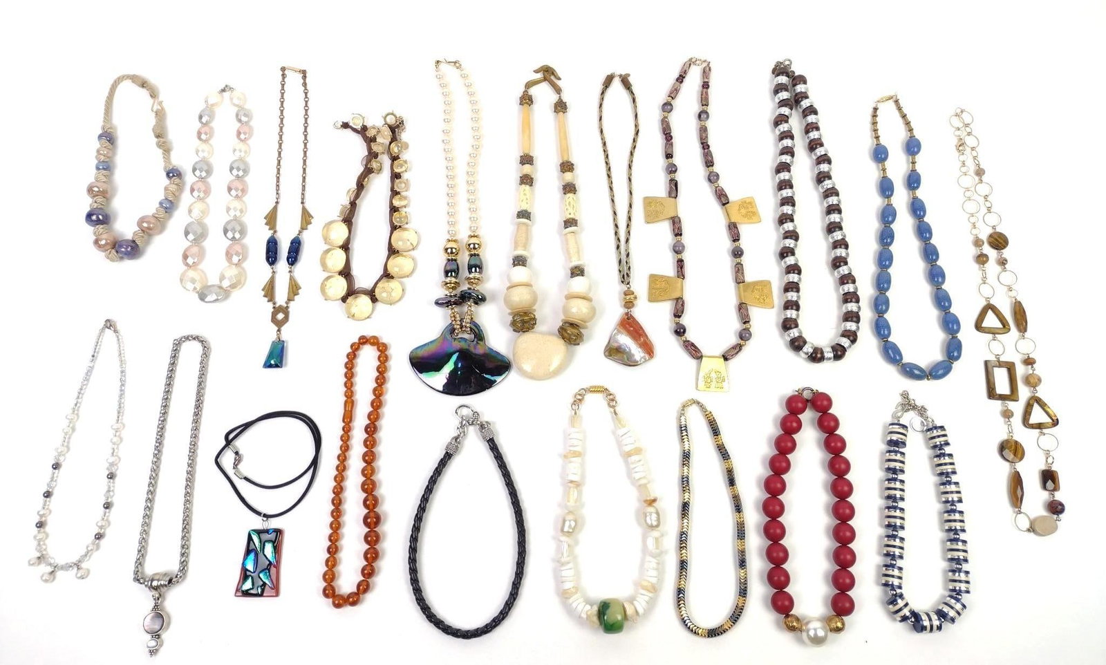 20 Fashion Necklaces incl Signed: Includes Cadoro, beaded, and more. LR