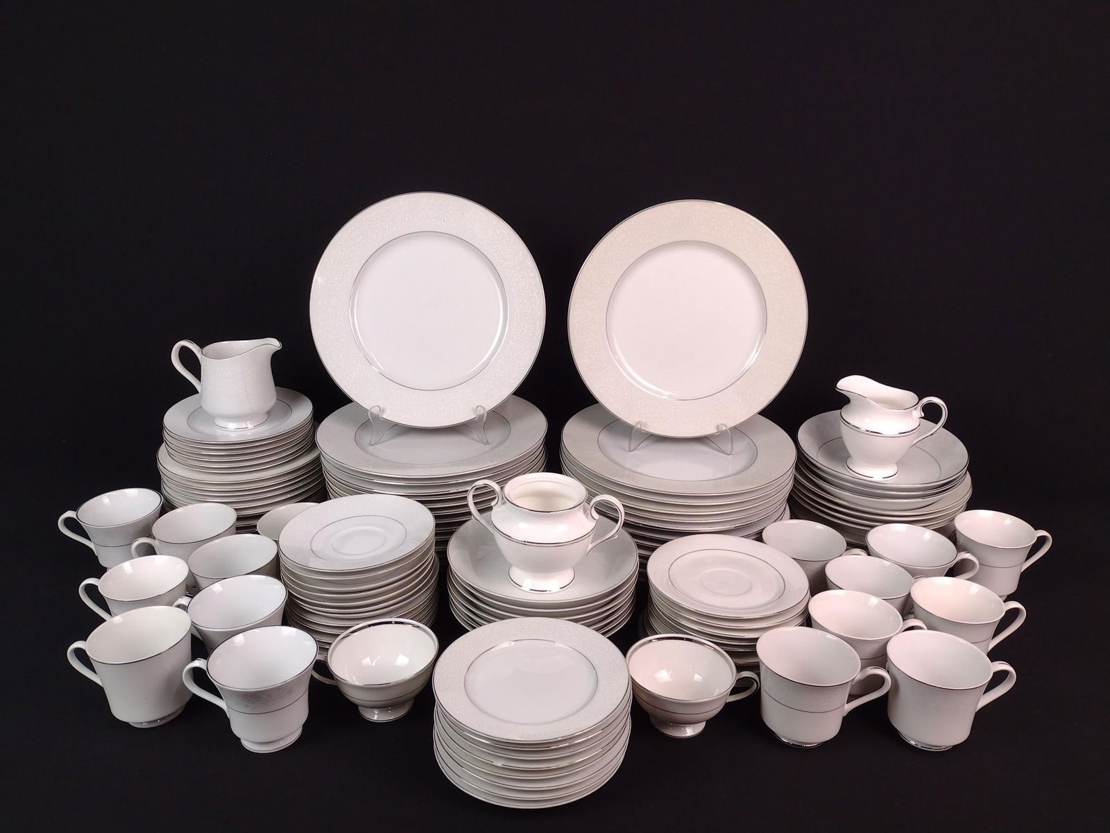 114 Pc White Lace Dinnerware Set (1 of 13)