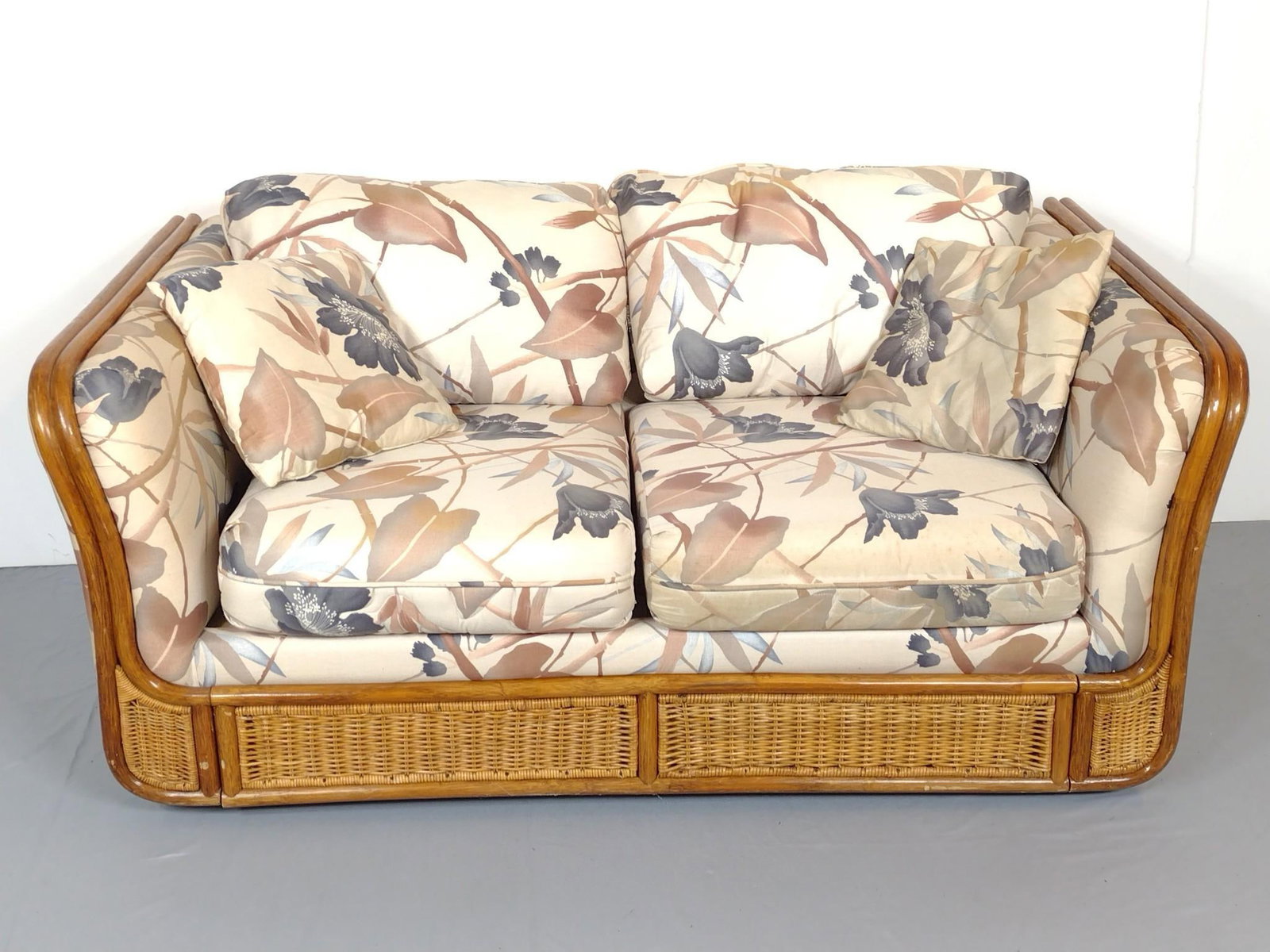 Bassett Love Seat: 63" wide X 35" deep X 26-1/2" high. Has some areas of discoloring. MG.