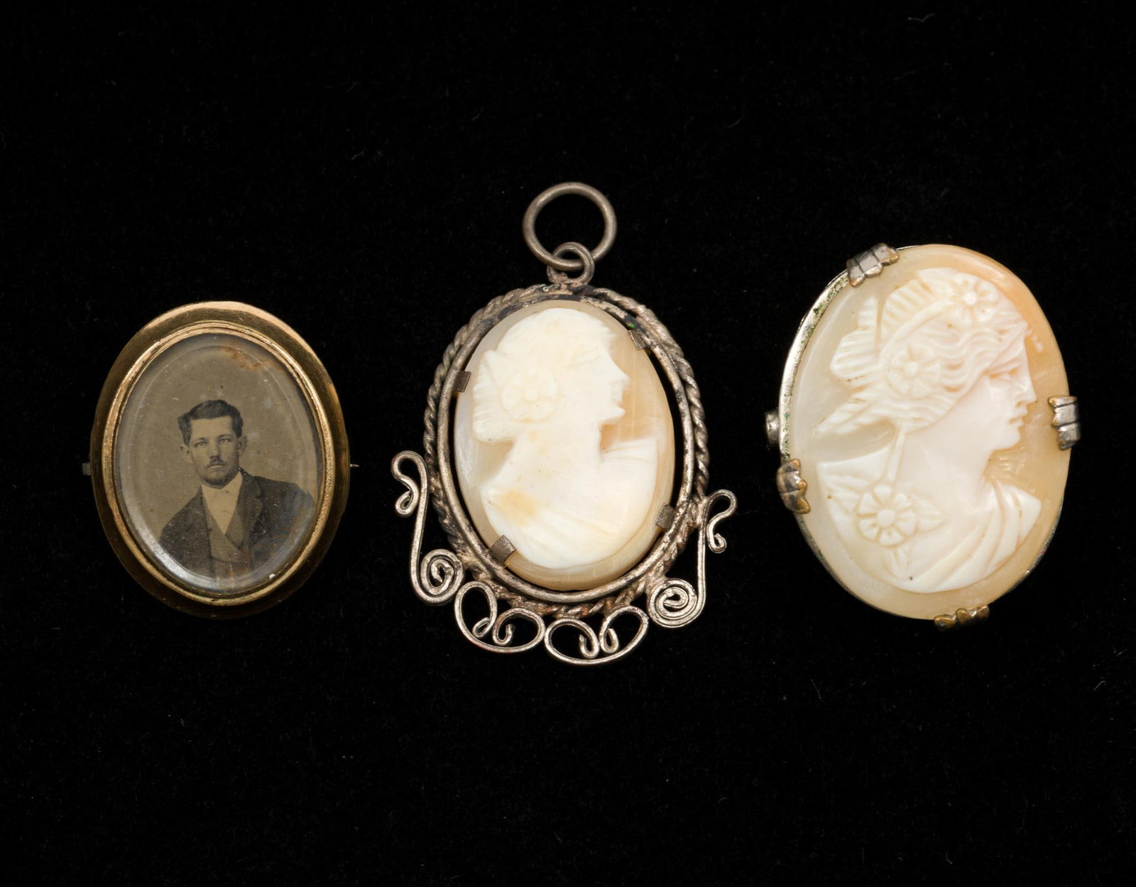 2 Victorian Cameos & Photo Pin: Gold-filled frames. 7/8" to 1-1/8" high. AJ.