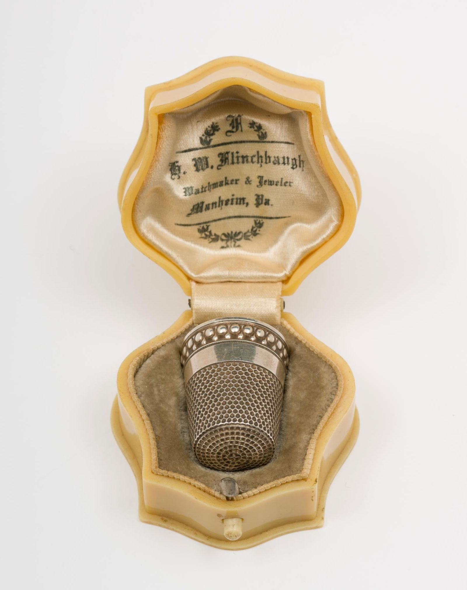 Antique Waite Thresher Sterling Thimble In Manheim, PA Jewelry Box (1 of 3)