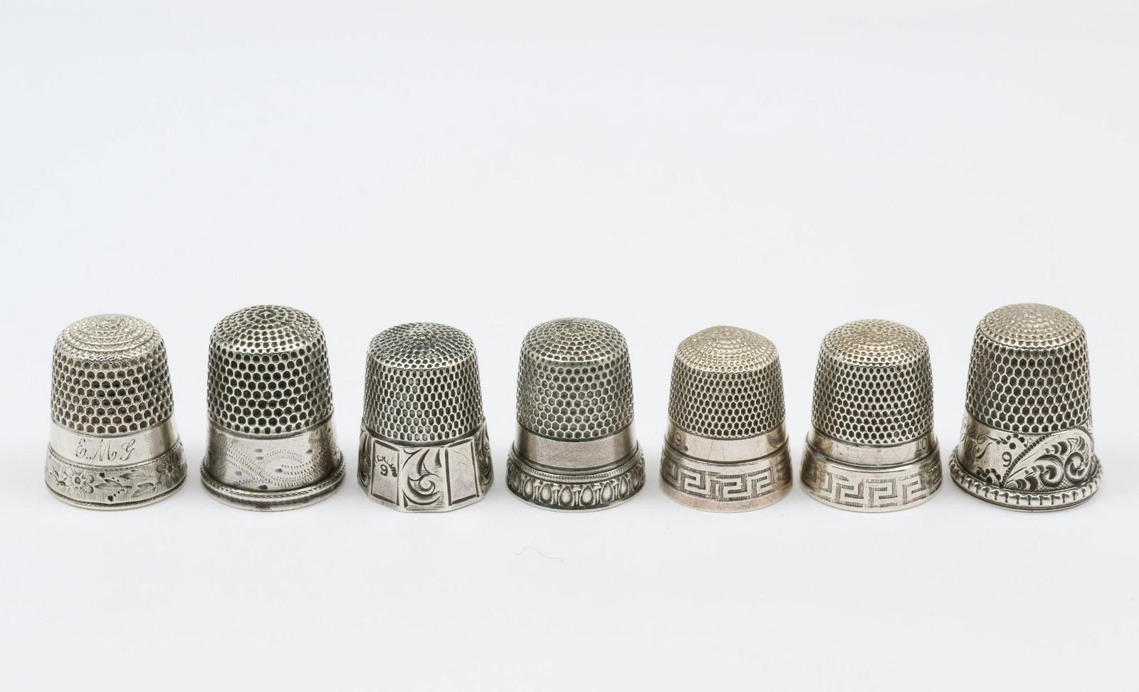 7 Antique Simons Bros. Philadelphia Sterling Thimbles (1 of 7)
