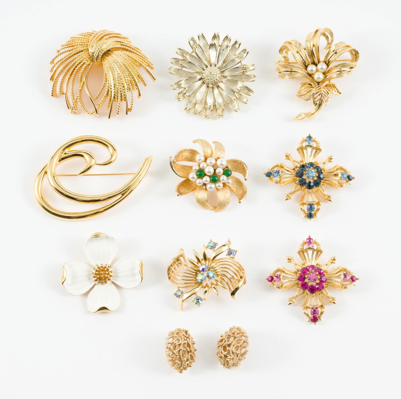 11 Brooches & Pair of Earrings (1 of 3)