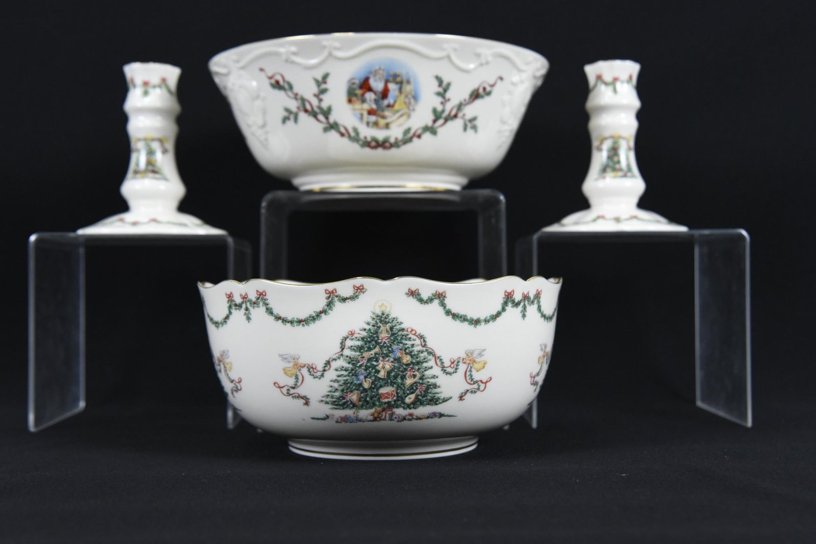 4 Pcs Lenox Christmas: 4" to 9-1/4" diameter x 3-1/4" to 4-1/2" high. JS