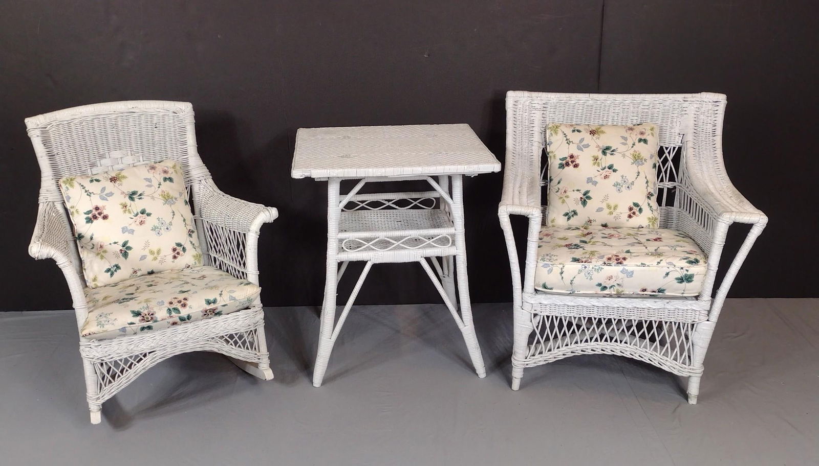 3 Pc Wicker Table & Chair Set (1 of 8)
