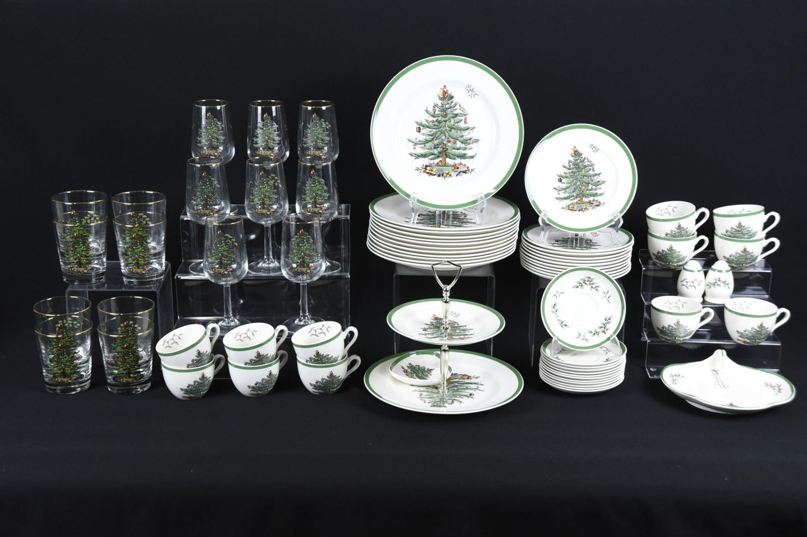 67 Pcs of Spode "Christmas Tree" Dinnerware and Stemware (1 of 7)