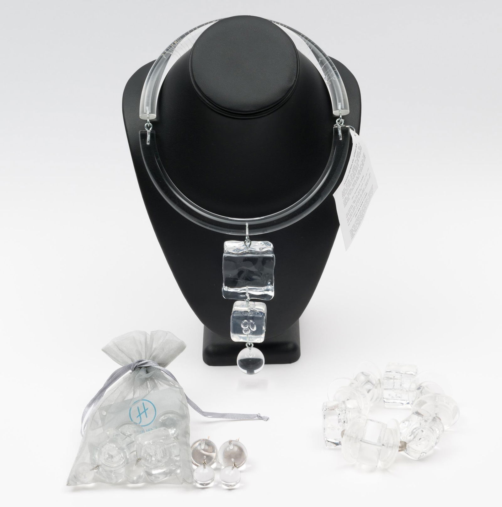 4 Pieces of Judith Hendler Lucite Jewelry (1 of 5)