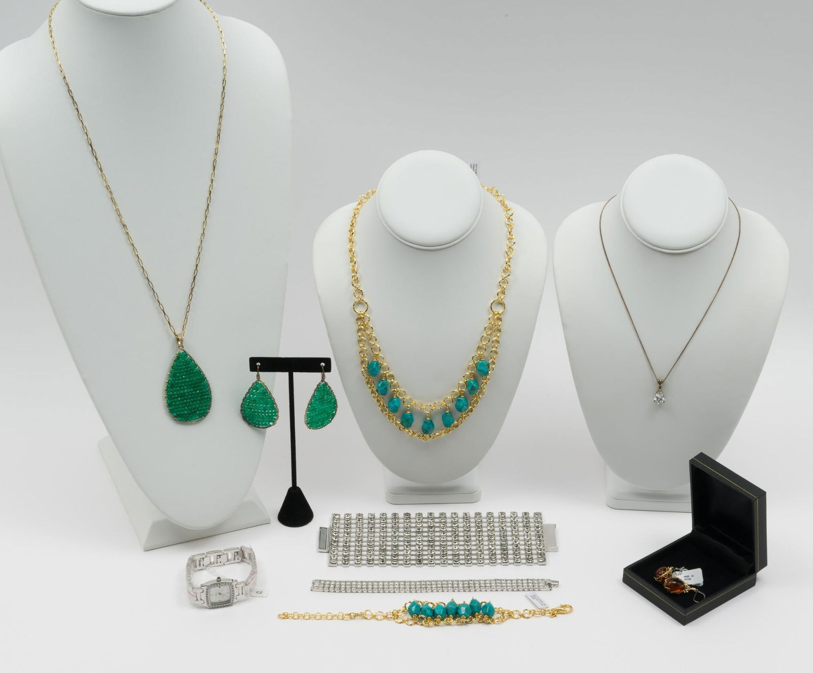 9 Pieces of Sterling and Costume Jewelry (1 of 13)