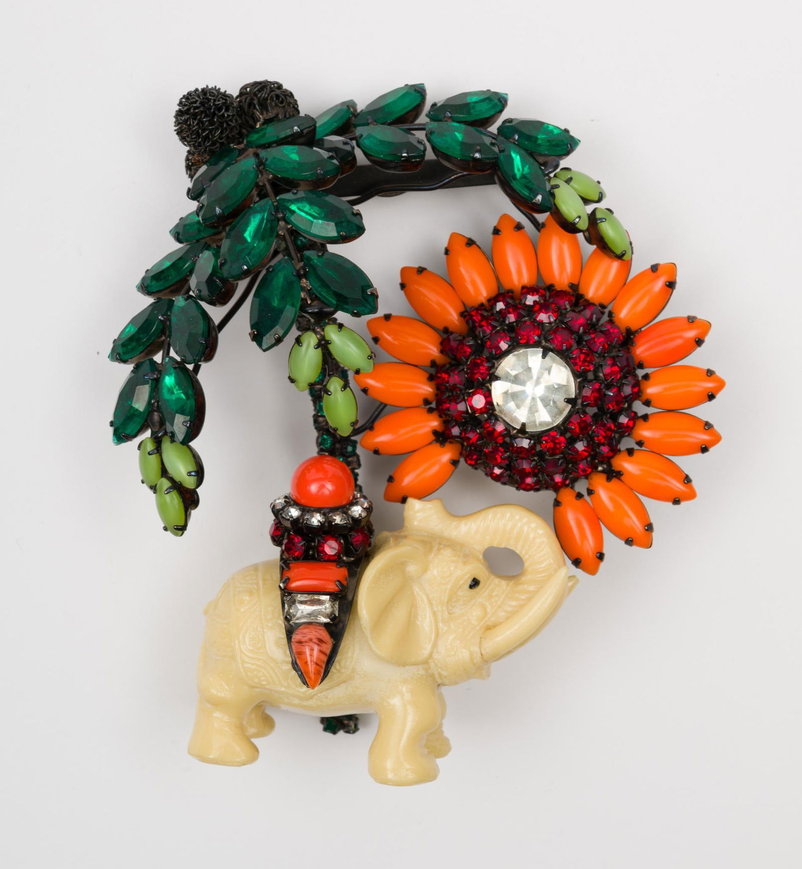 Lawrence Vrba Brooch (1 of 2)