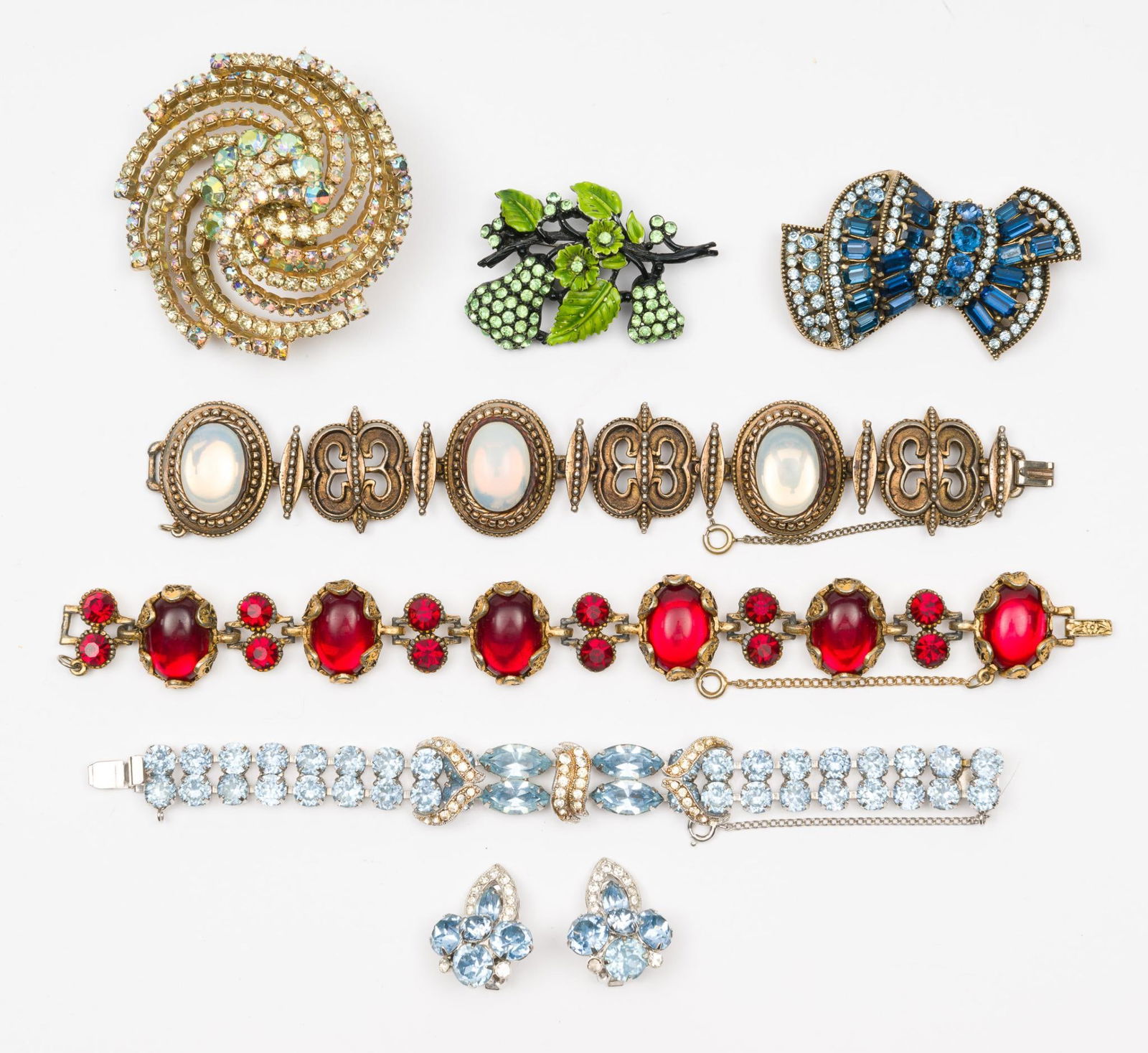 7 Pieces of Signed Costume Jewelry (1 of 3)