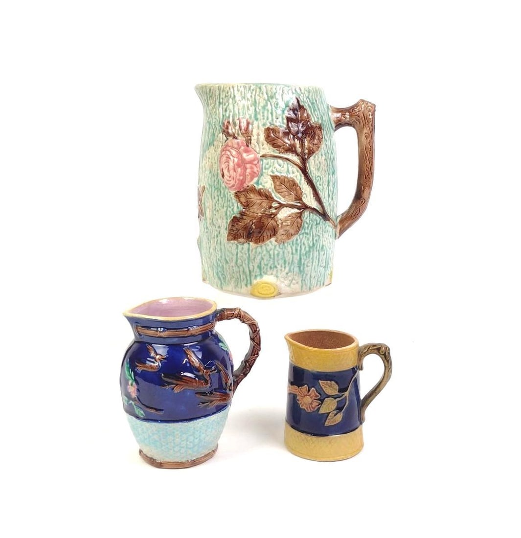 3 Majolica Pitchers incl Leaf Pattern (1 of 7)