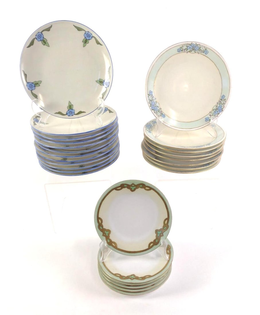 26 Plates incl Limoges and Hutschenreuther: 3 sets. 6" to 7-3/4" diameter. Hutschenreuther set with some discoloration. LR