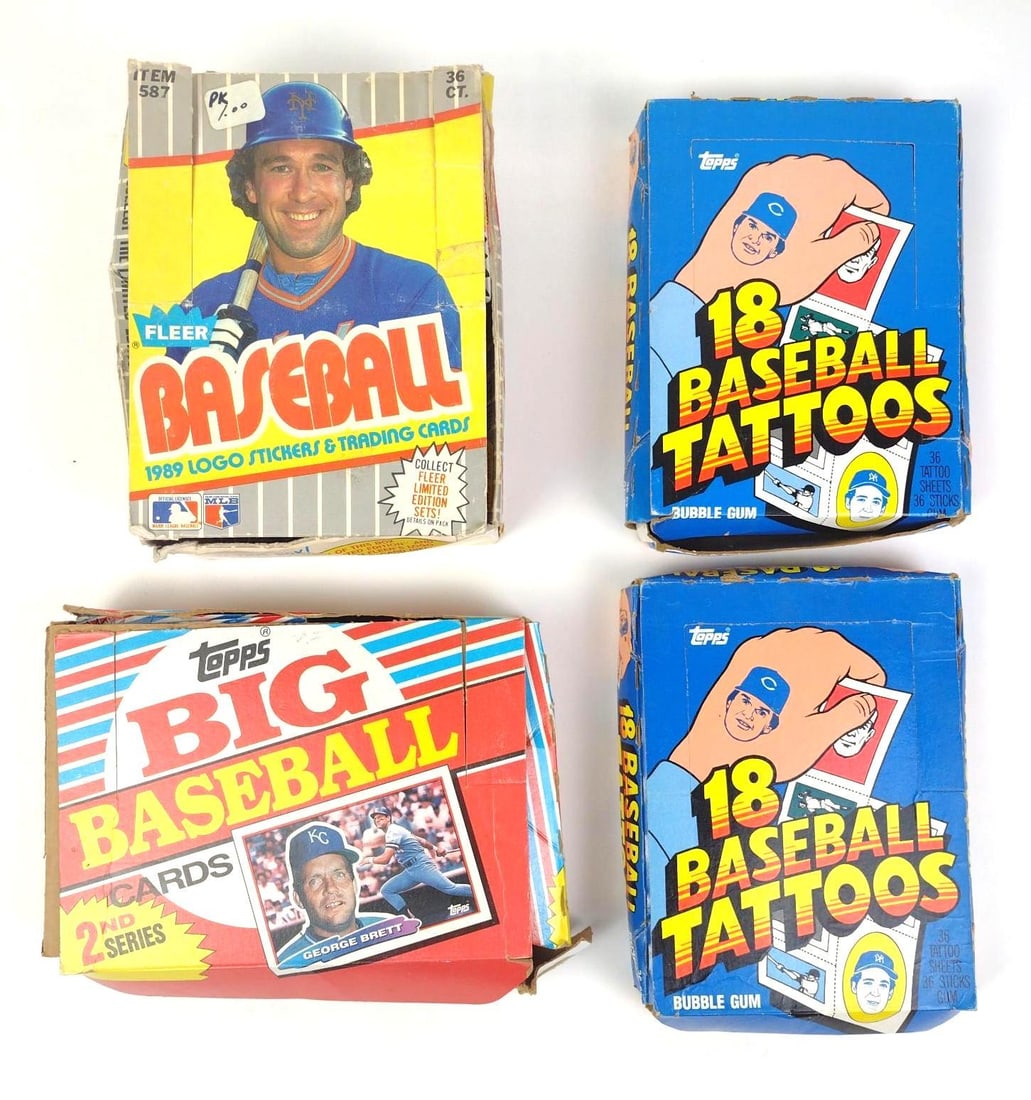Grouping of Vintage Baseball Cards and Bubble Gum / Tattoo Packs (1 of 5)