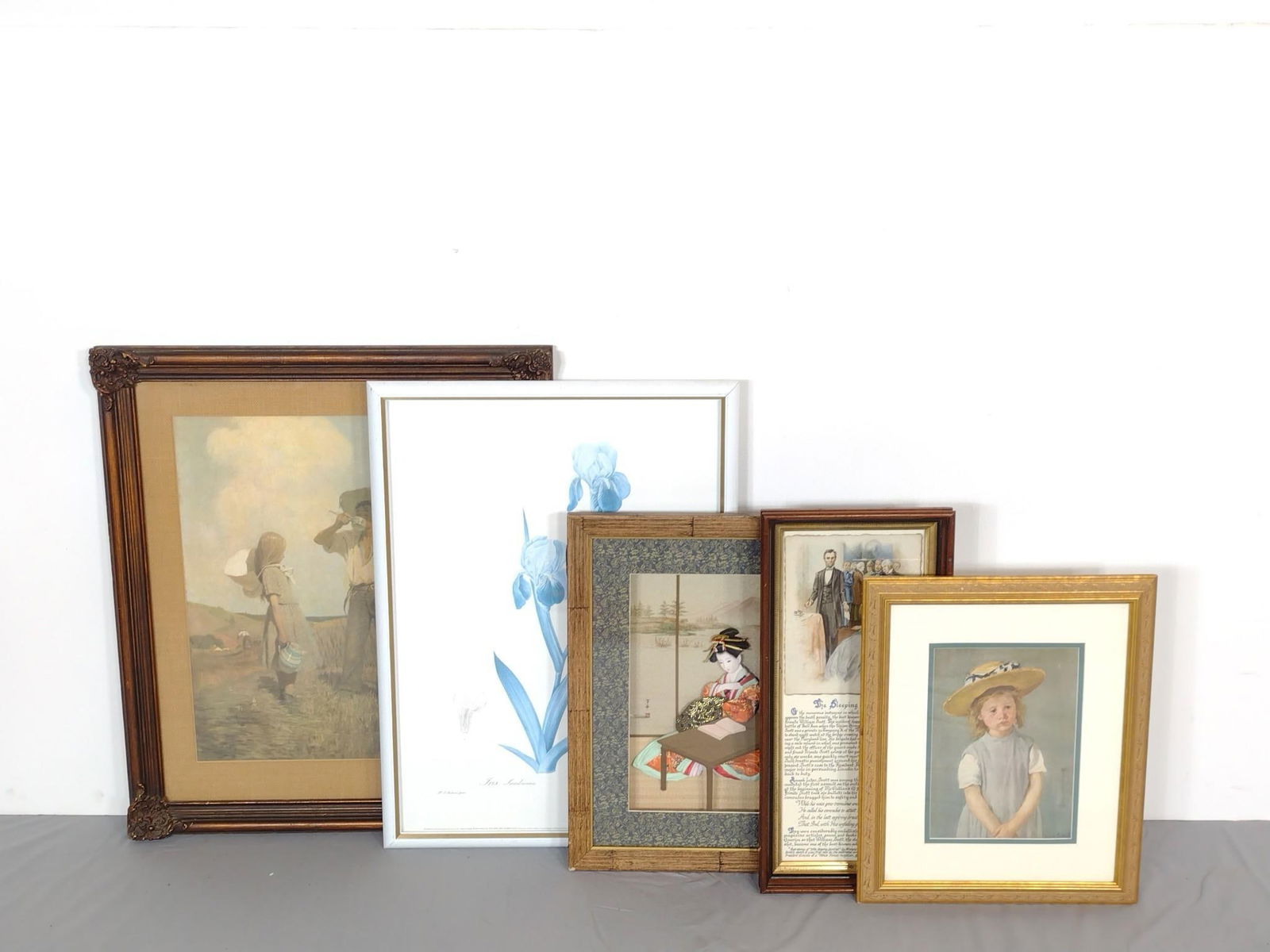 4 Prints and 3D Asian Doll Display (1 of 18)