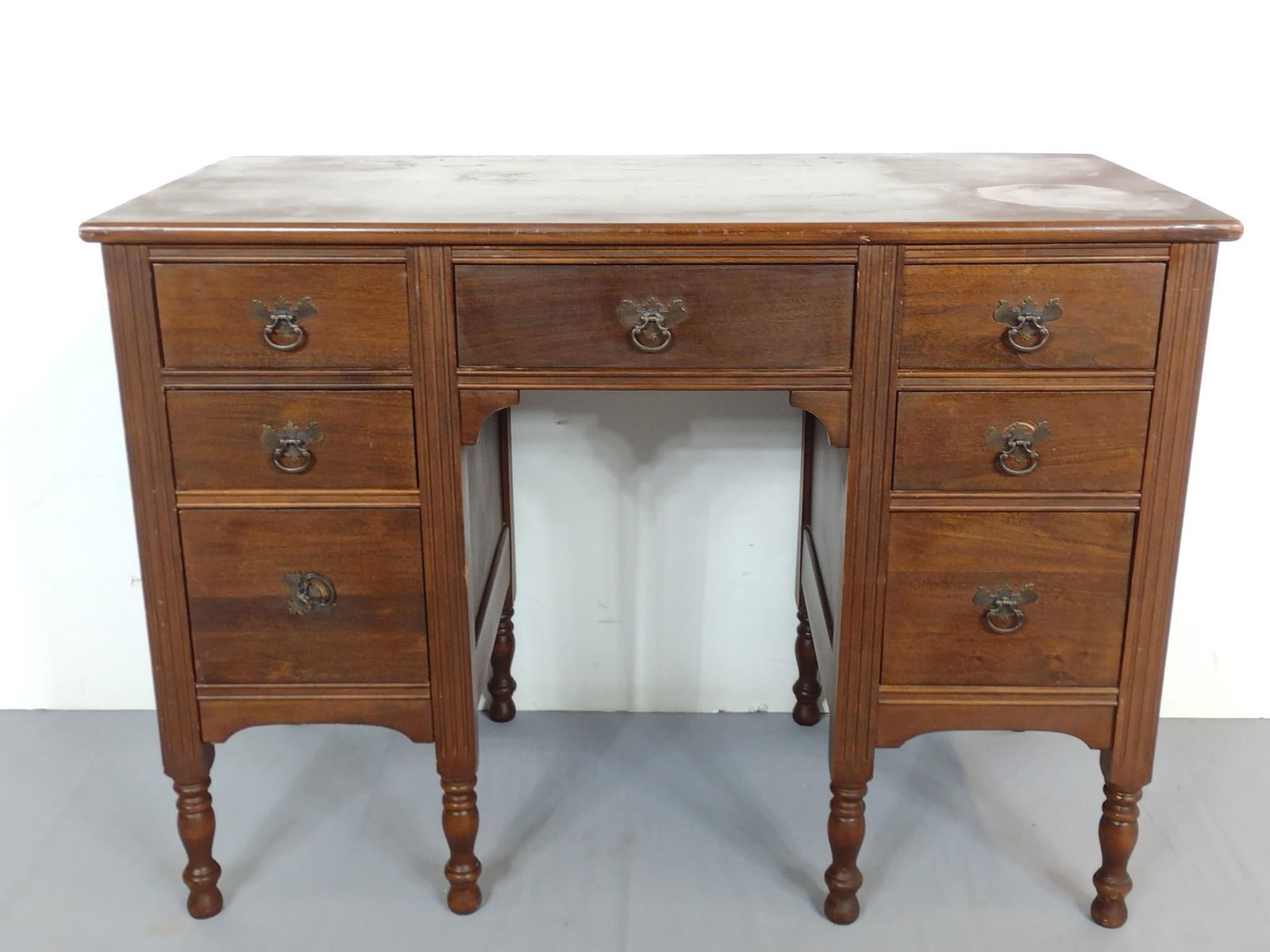 7 Drawer Desk (1 of 8)