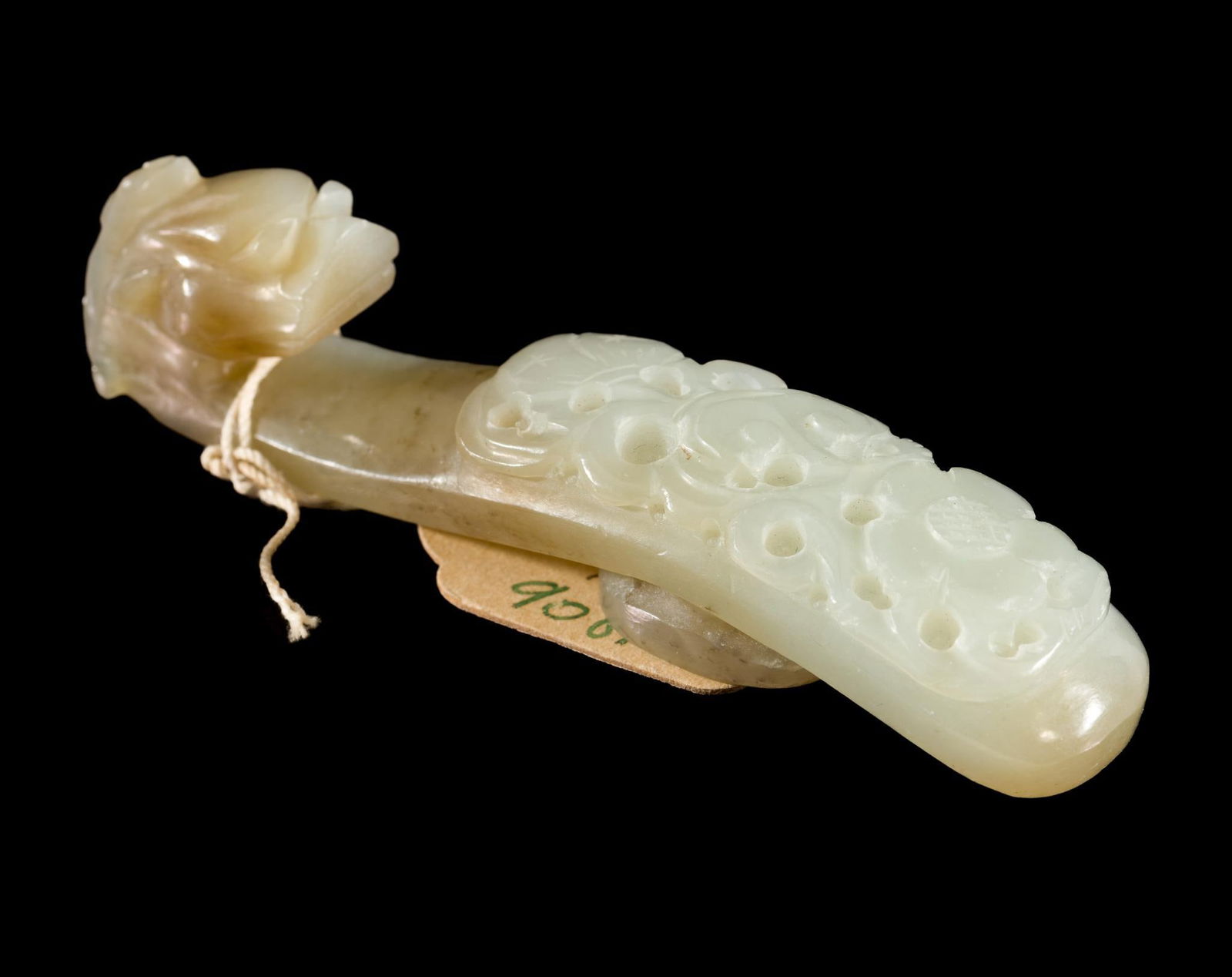 Qing Dynasty (1636-1912) Celadon Jade Belt Hook (1 of 4)