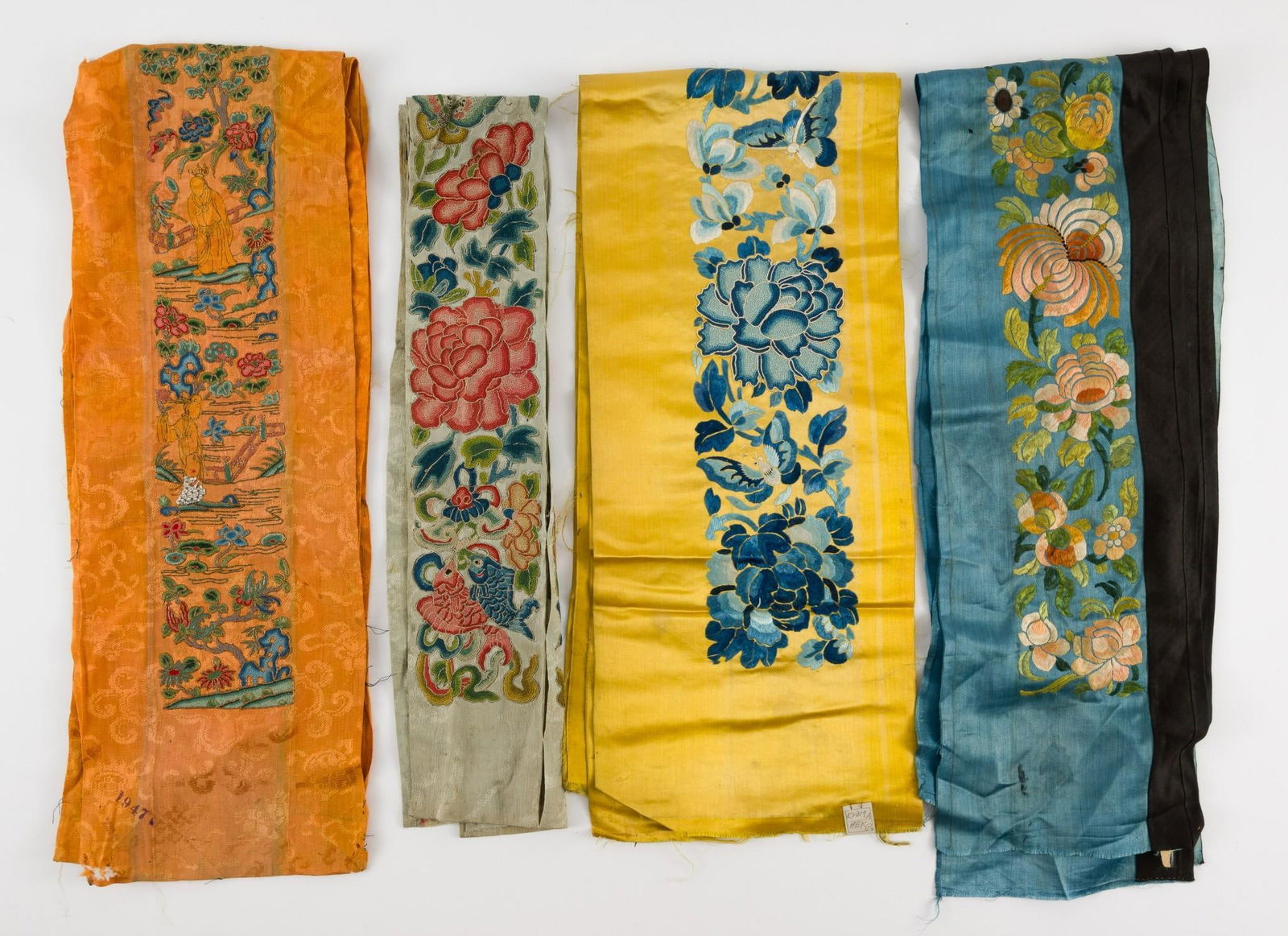 4 Sets Chinese Sleeve Bands (1 of 3)