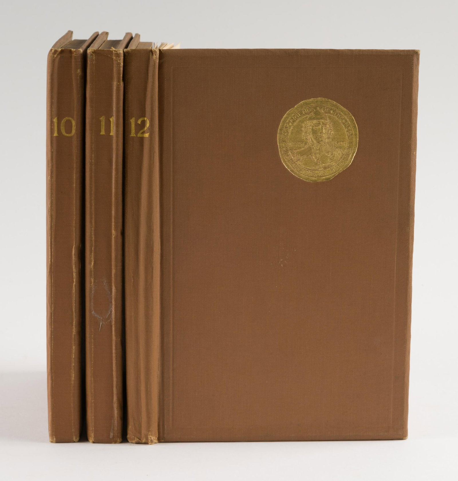 3 Circle of Friends Medals and Books: Circles of Friends of the Medallion. Includes #10 Peace , #11 New Netherland, and #12 Joan of Arc. Issued in respectively in June 1914, December 1914, and June 1915. All in excellent condition with no