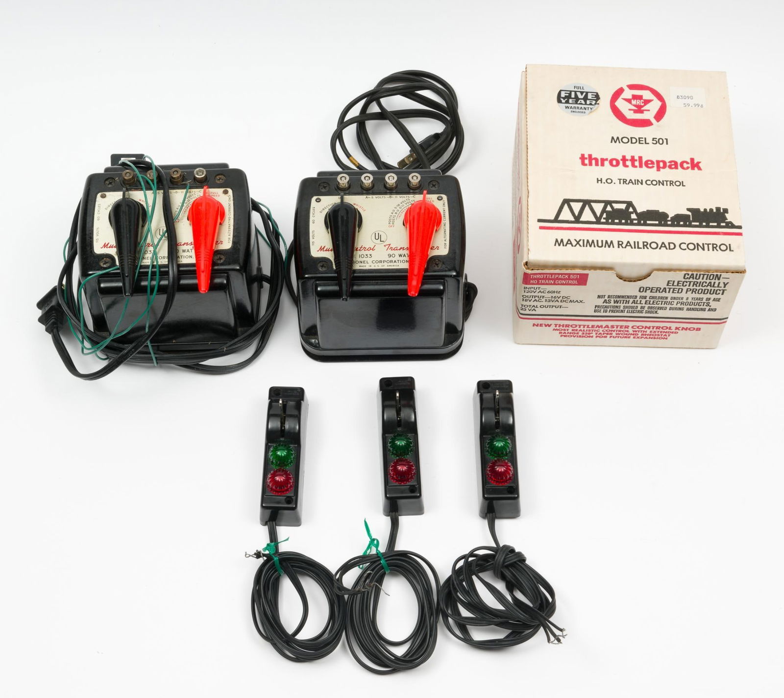 6 Controls - Model 501 Throttlepack, Type 1033 Transformer, And Automatic Switch Controllers (1 of 5)