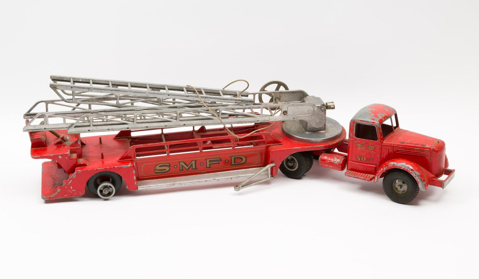 Vintage Smith Miller USA Smitty Fire Truck (1 of 5)