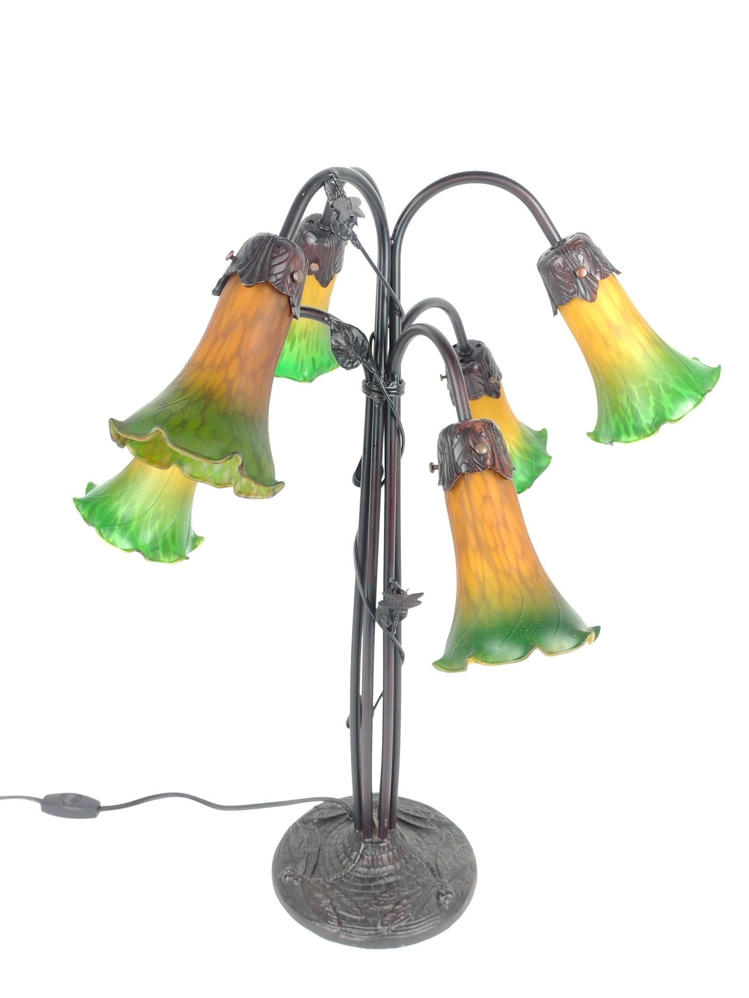 Tiffany-Style Lily Amber/ Green Lamp (1 of 4)
