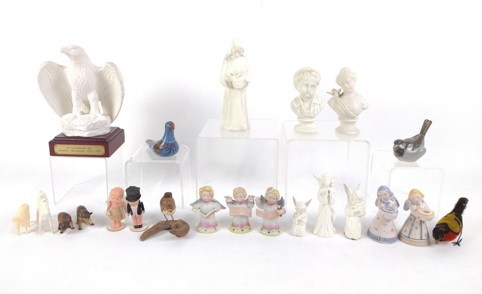 21 Decorative Figurines (1 of 4)