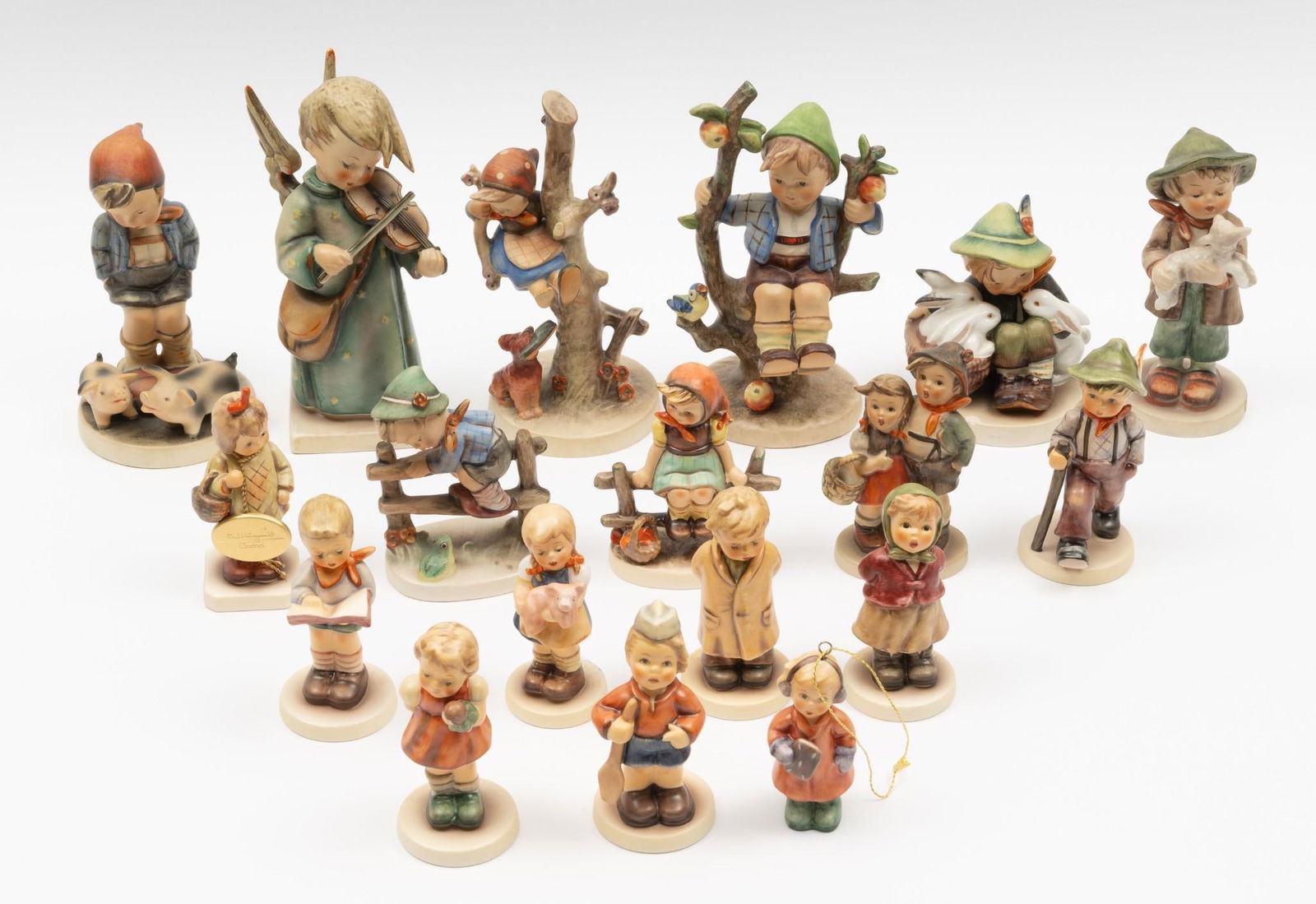 18 Hummel Figurines incl Farm Boy (1 of 6)